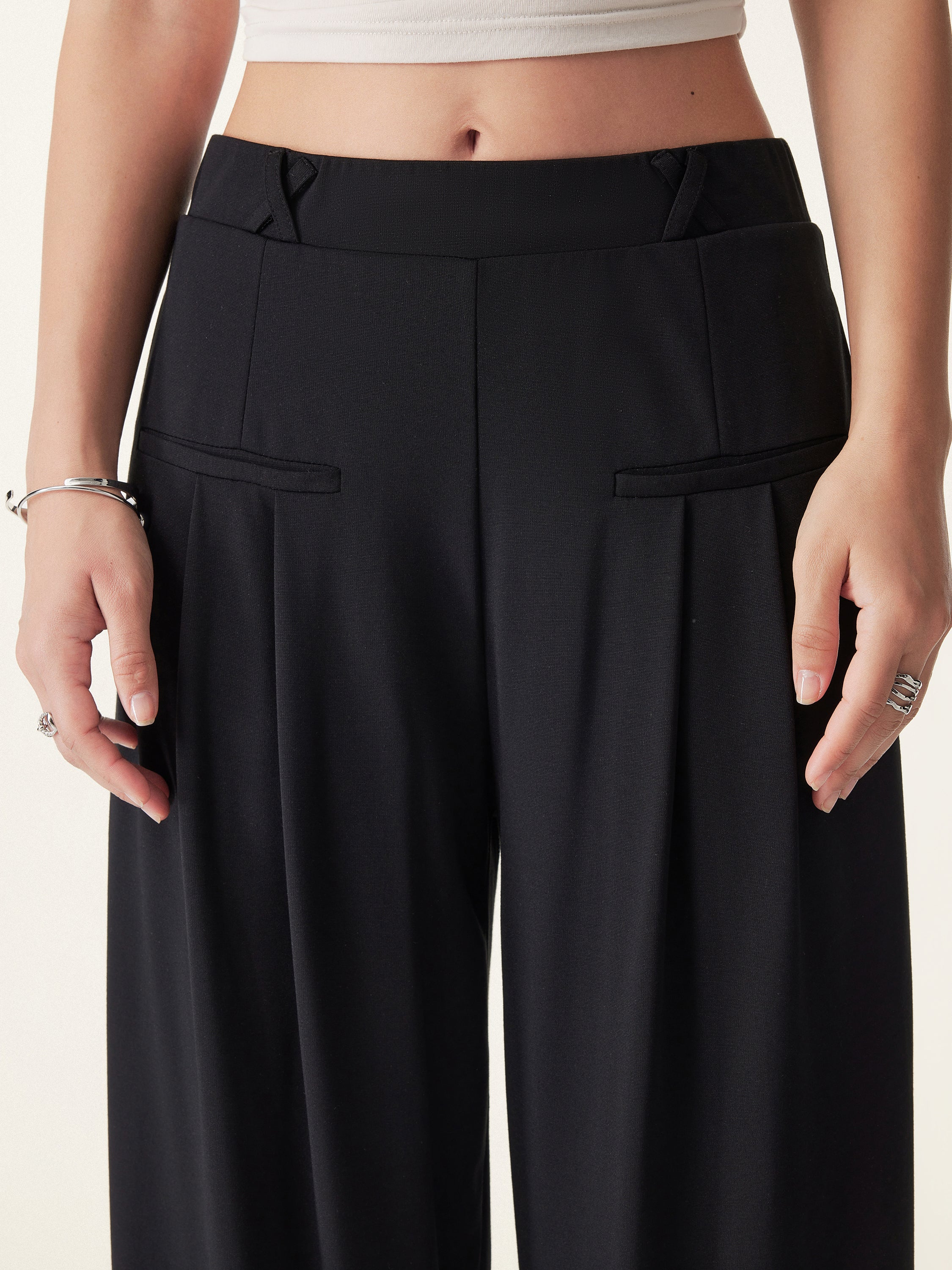 Drapey Bamboo Ponte Mid Rise Wide Leg Trouser with Pockets Black – Women > Bottoms > Pants | FormaLuxe