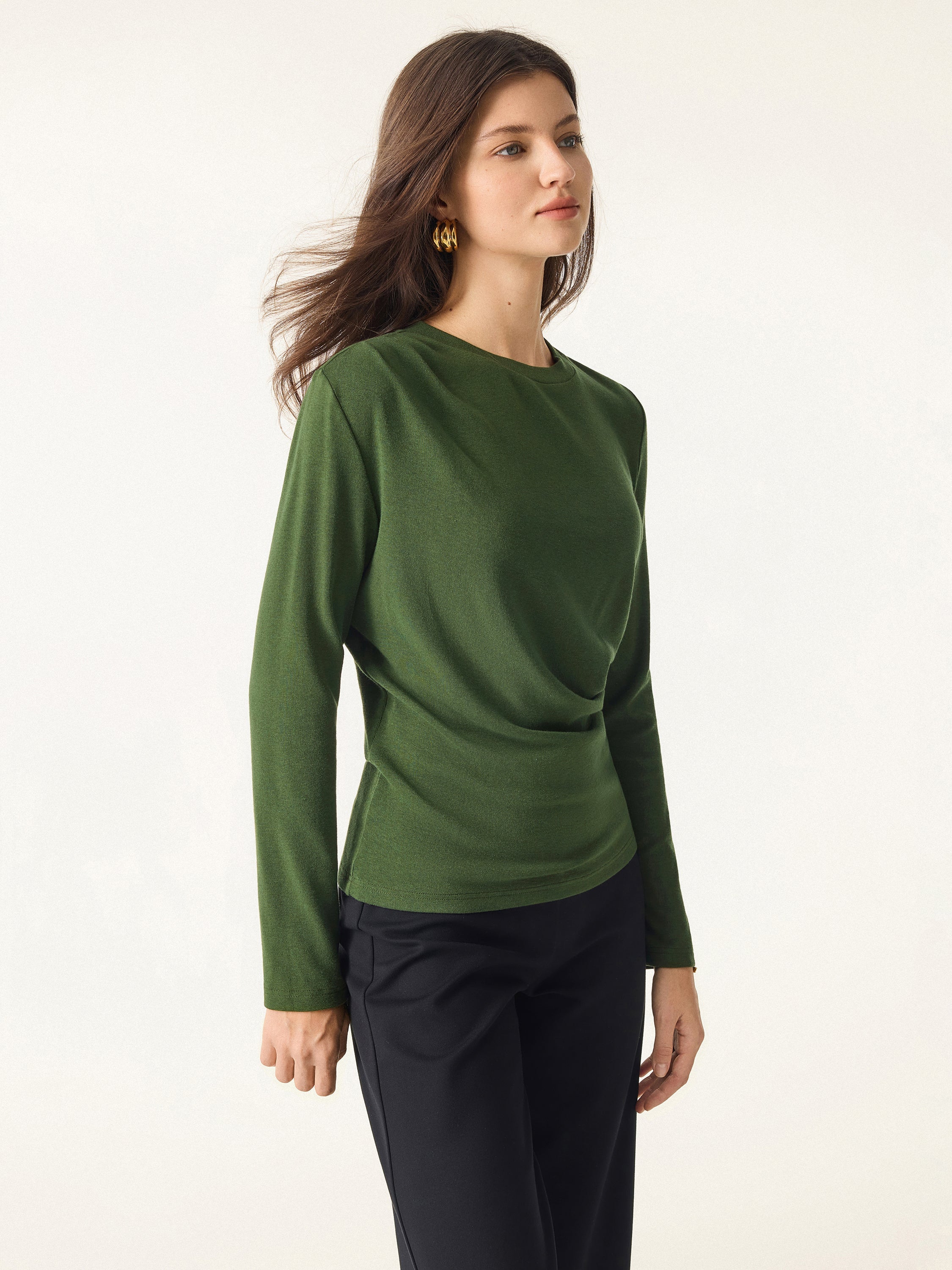 Light Warm Crewneck Tucked Top Moss Olive – Women > Tops > Shirts&Tops | FormaLuxe