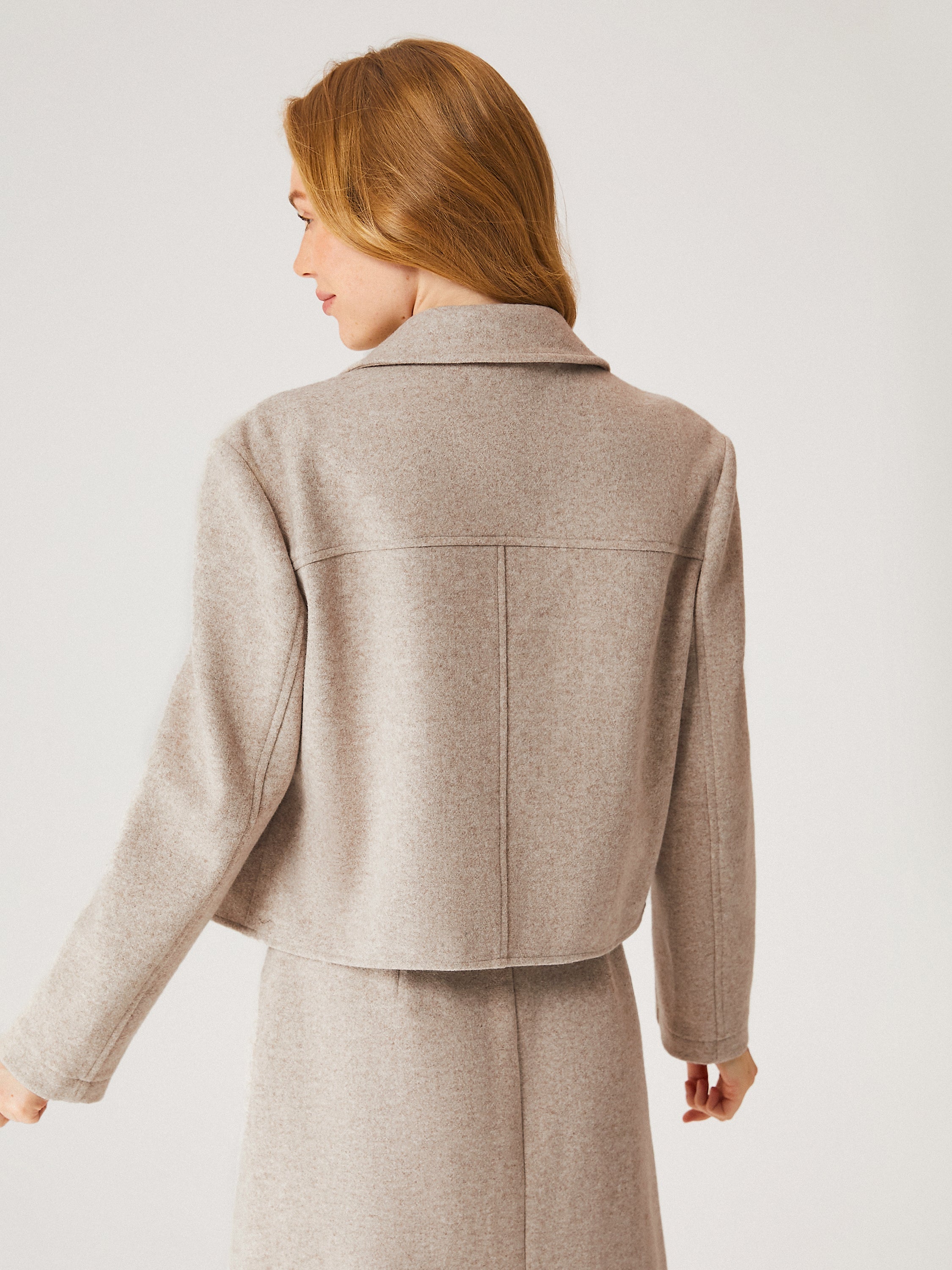 Veste courte à zip intégral façon cachemire Black Navy – Femmes > Vêtements d'extérieur > Vestes & Manteaux | FormaLuxe