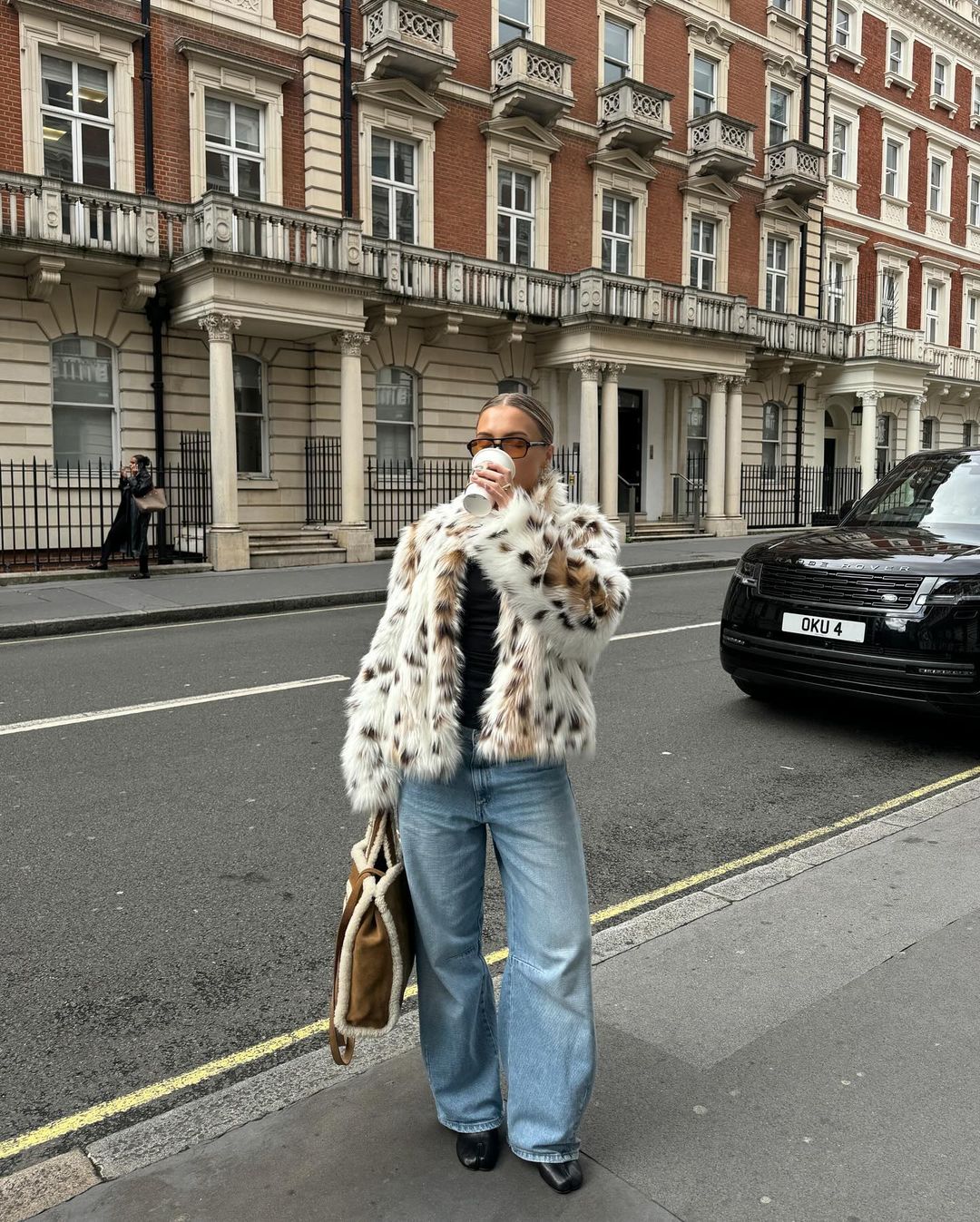 Lea | Manteau d'hiver tendance en fausse fourrure Blanc | FormaLuxe
