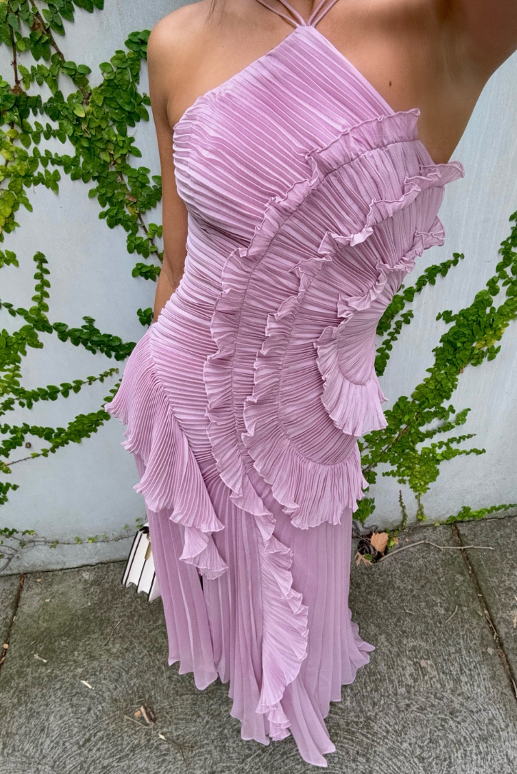 Junie | Charmantes Rüschenkleid Lila | FormaLuxe