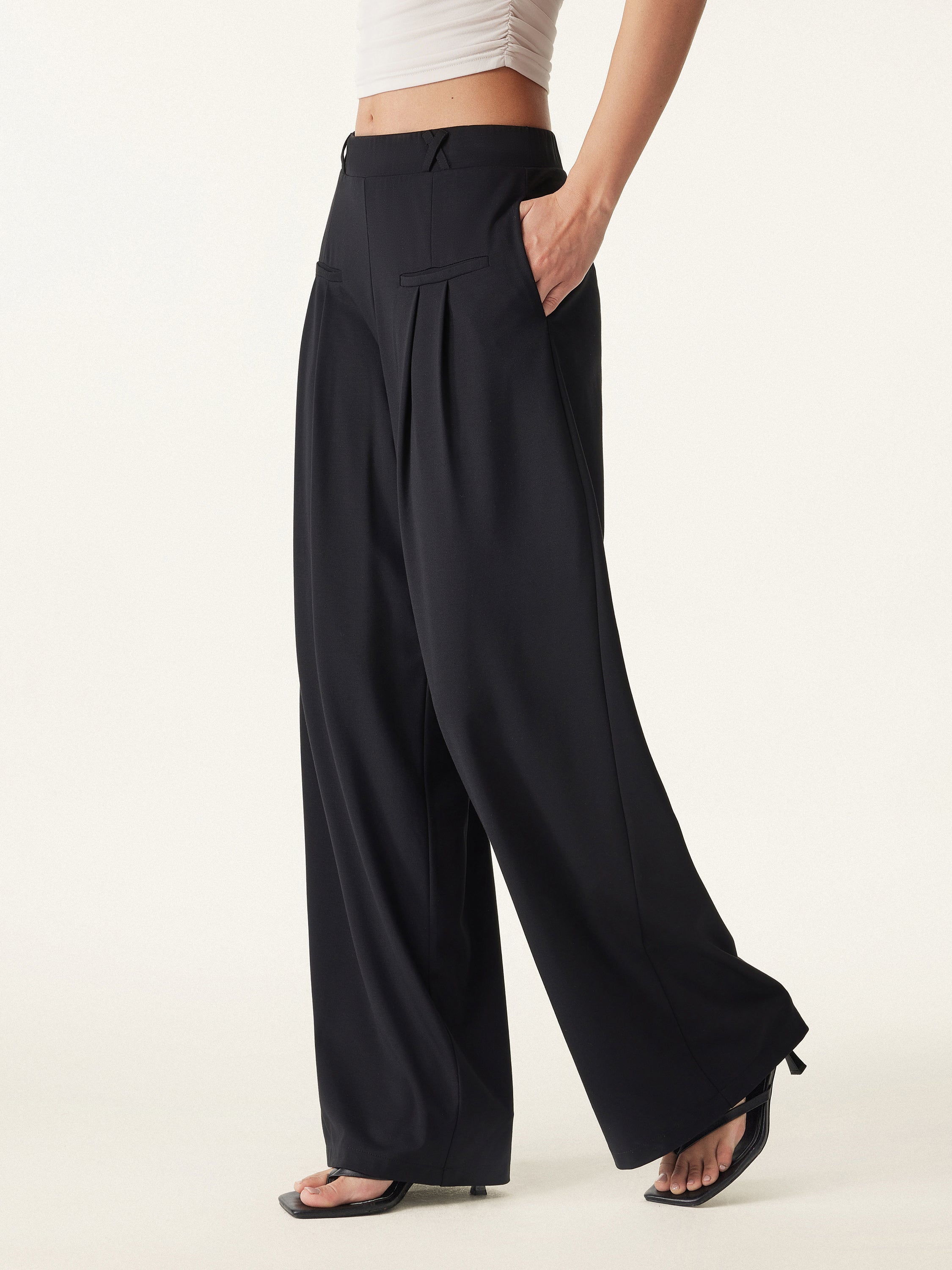 Drapey Bamboo Ponte Mid Rise Wide Leg Trouser with Pockets Black – Women > Bottoms > Pants | FormaLuxe
