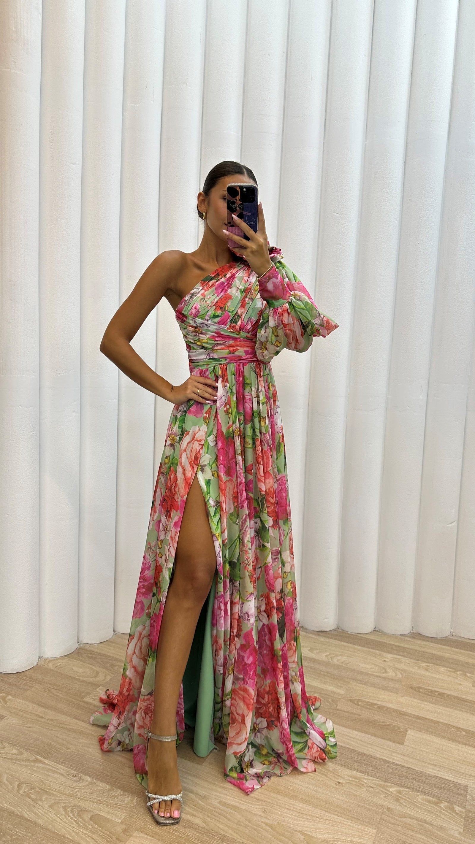 Paige | Atemberaubendes fließendes Kleid Lila | FormaLuxe