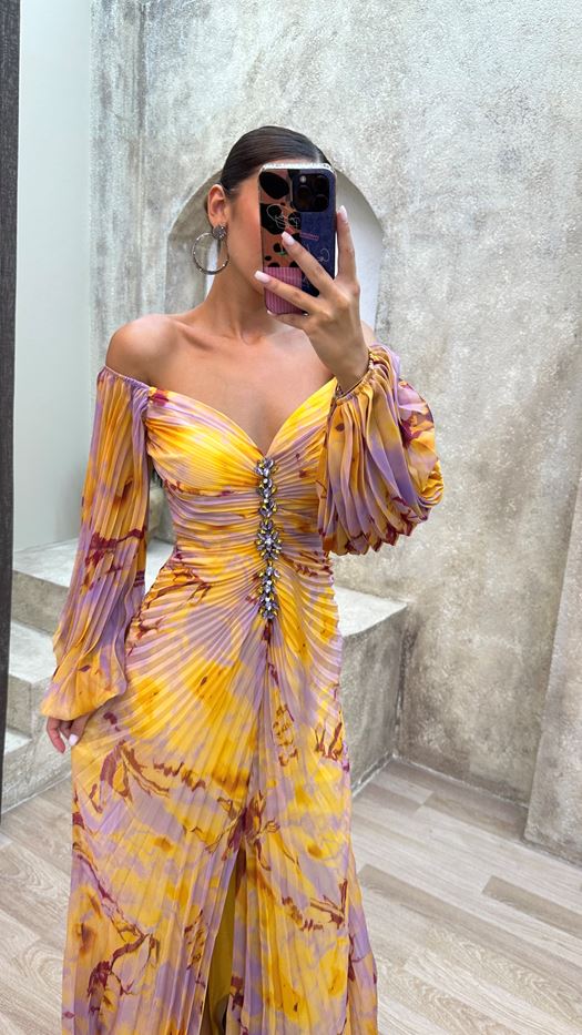 Carly | Elegantes Kleid mit V-Ausschnitt Yellow | FormaLuxe