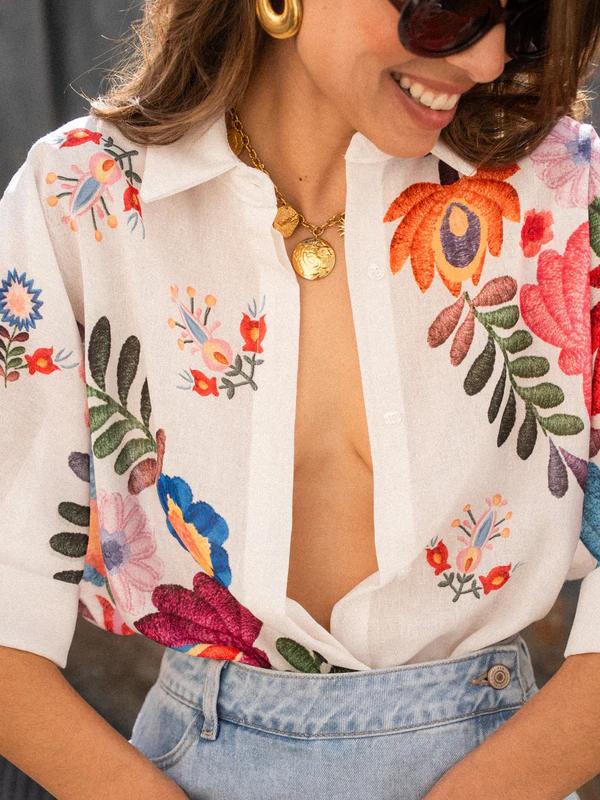 Carla Floral Print Short-Sleeved Shirt White – Shirts | FormaLuxe