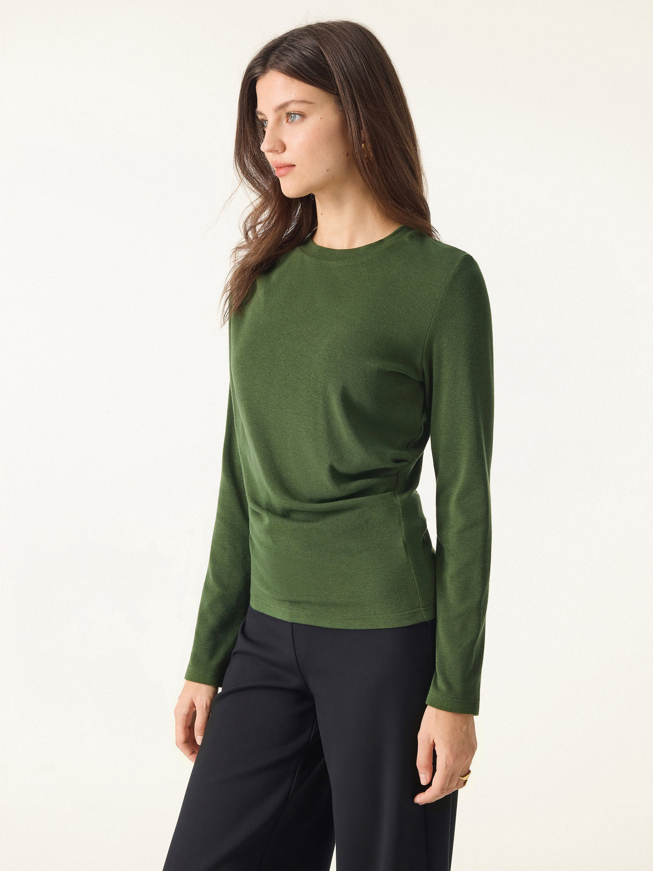 Light Warm Crewneck Tucked Top Moss Olive – Women > Tops > Shirts&Tops | FormaLuxe