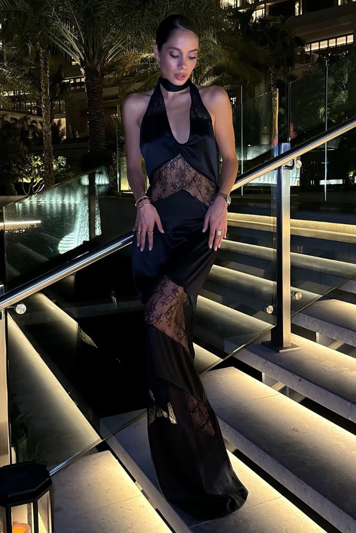 Mira | Spitzen-Maxikleid Schwarz | FormaLuxe