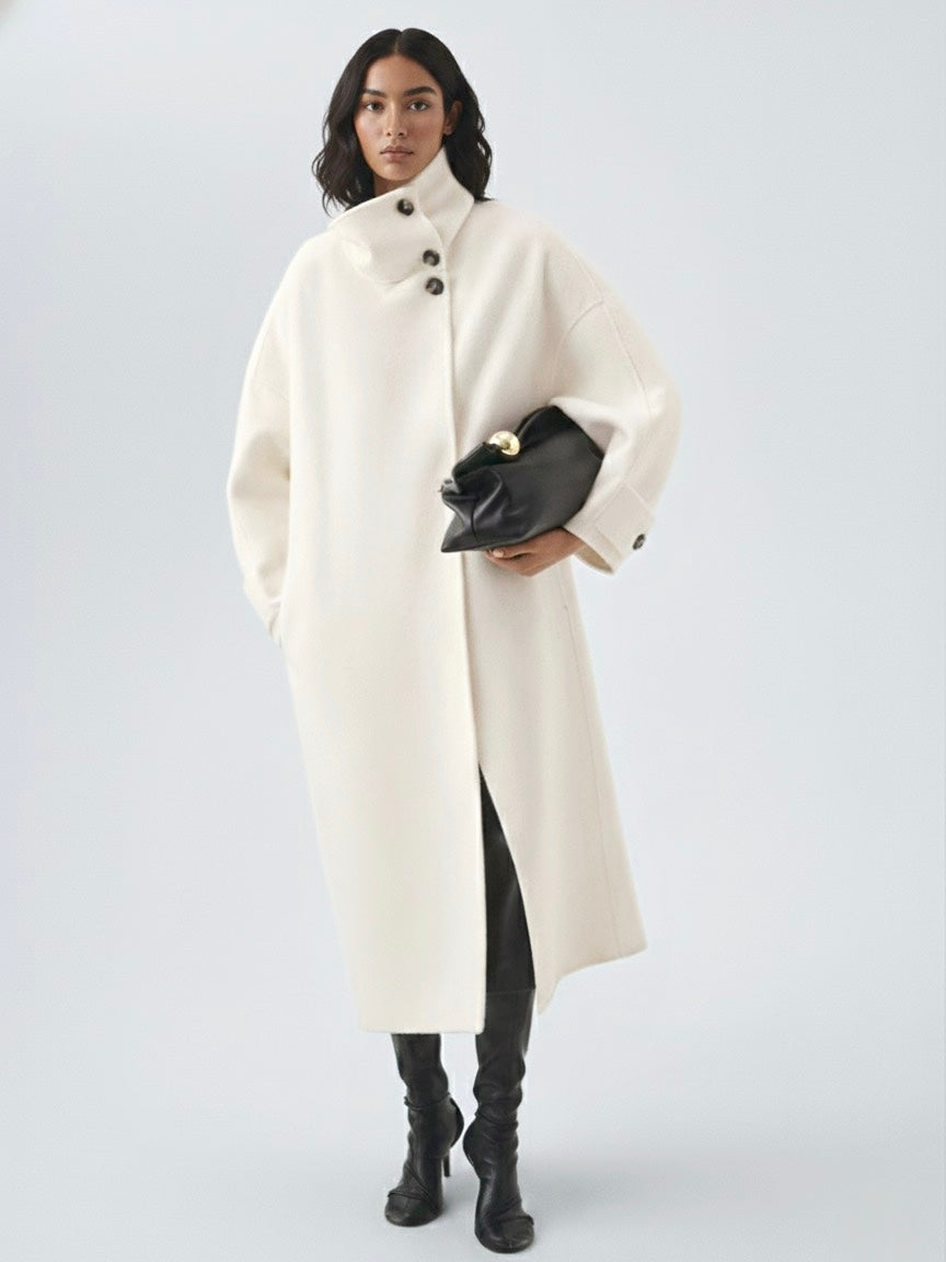 Amaya | Manteau long élégant à col montant Blanc | FormaLuxe