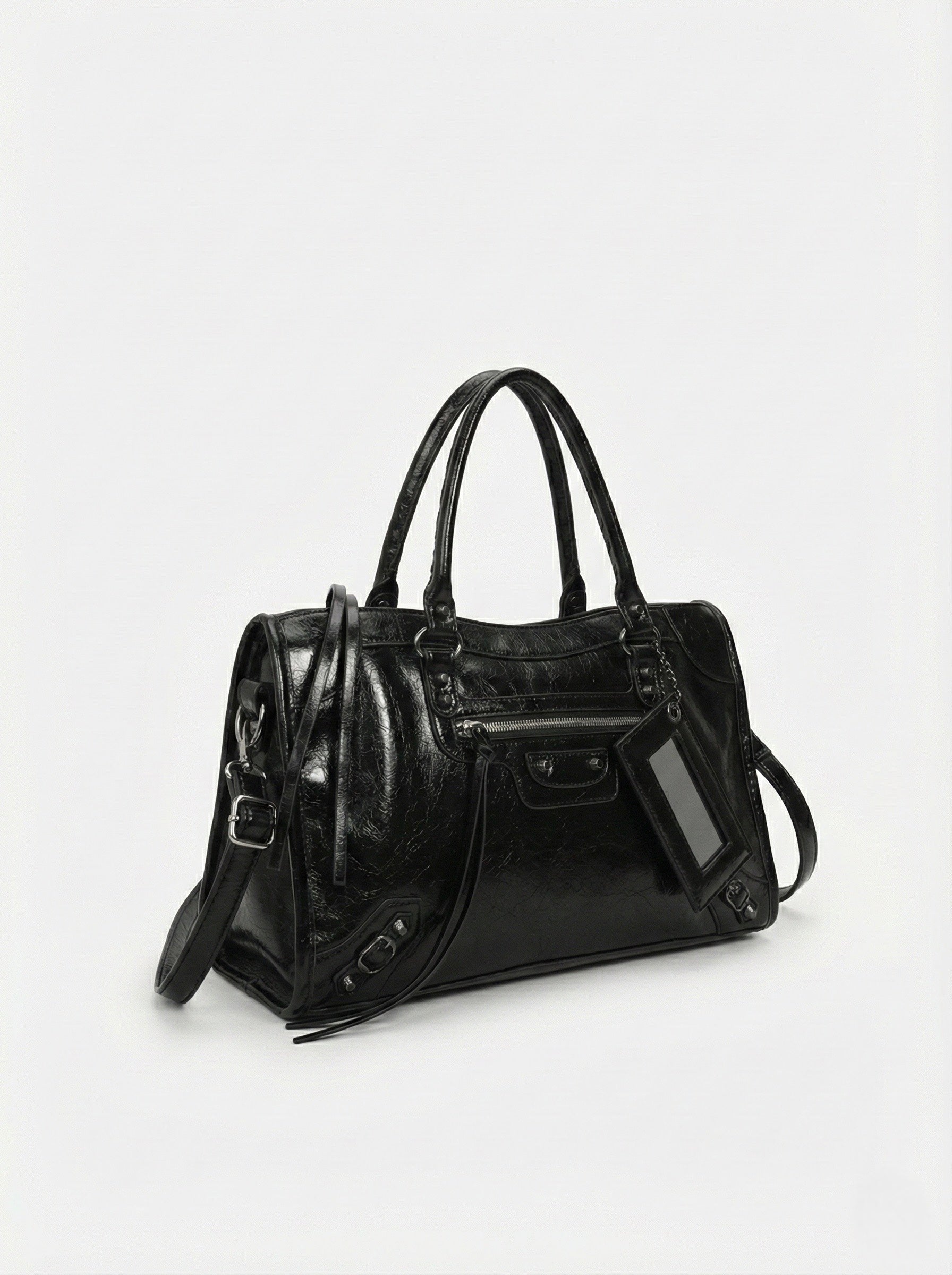 Carmela- Stylish Handbag with Spacious Interior & Minimalist Design Black | FormaLuxe
