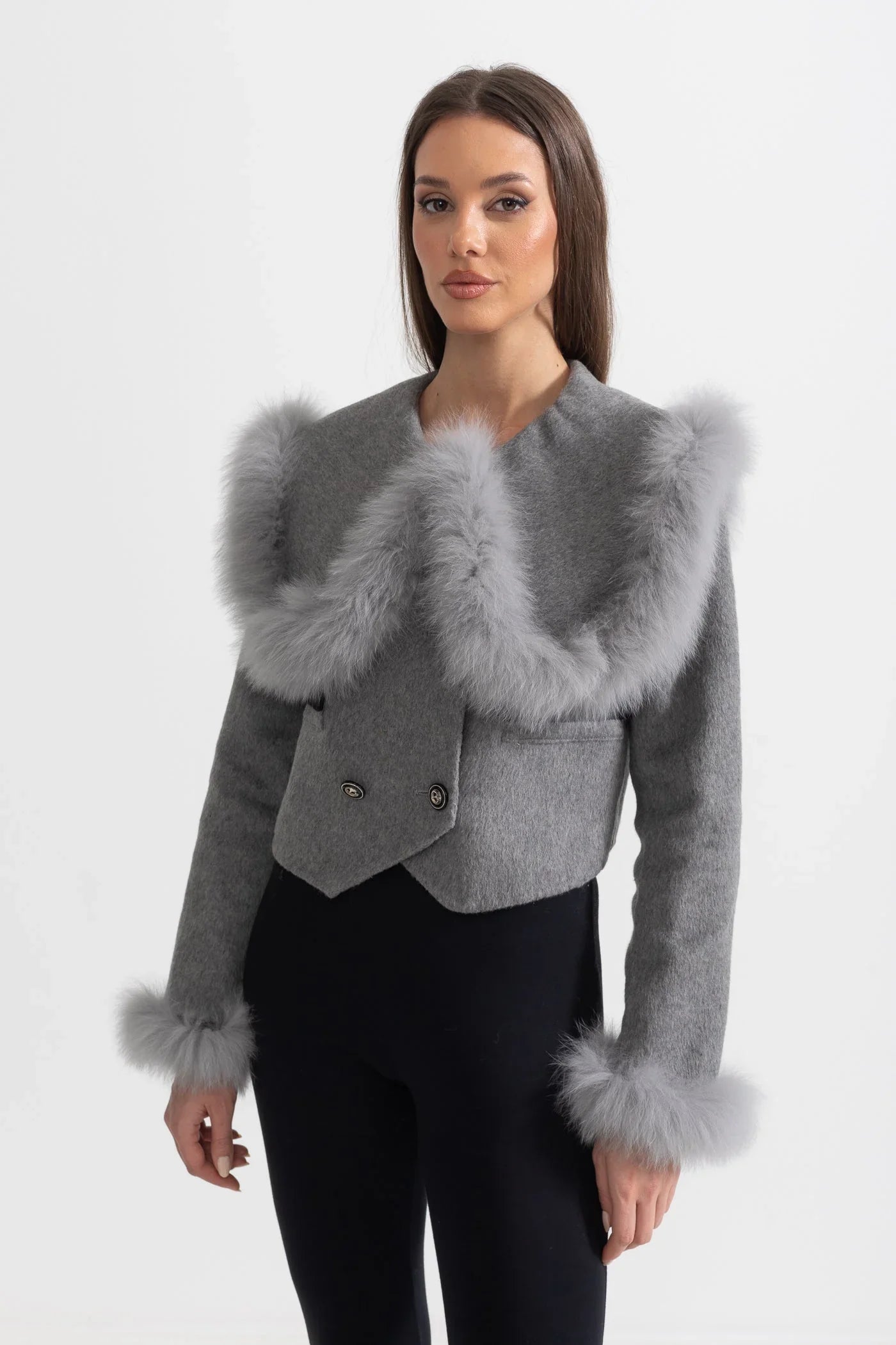 Hallie | Veste croisée à bordure en fausse fourrure Abricot | FormaLuxe
