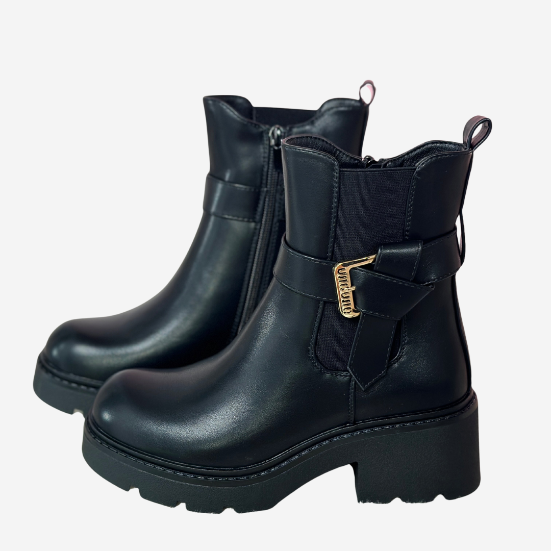 Pamela | Boots Black | FormaLuxe