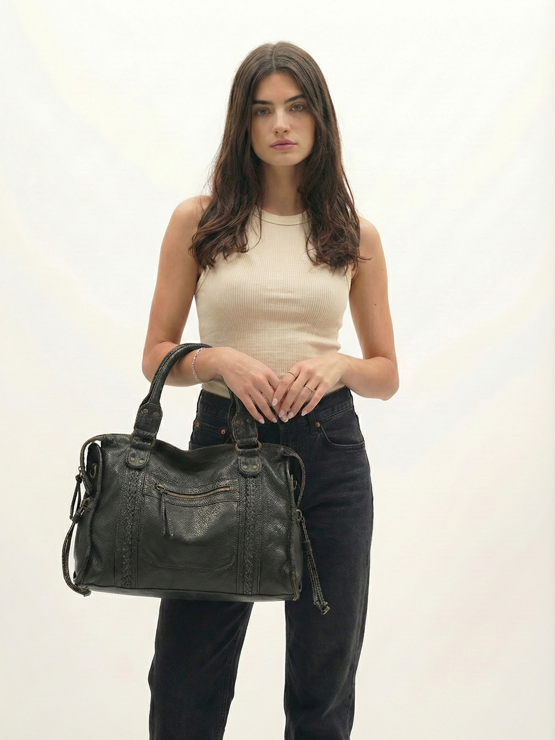 Arabell | Vintage Faux Leather Structured Tote Bag Black – Arabell | Vintage Leather Structured Tote Bag | FormaLuxe