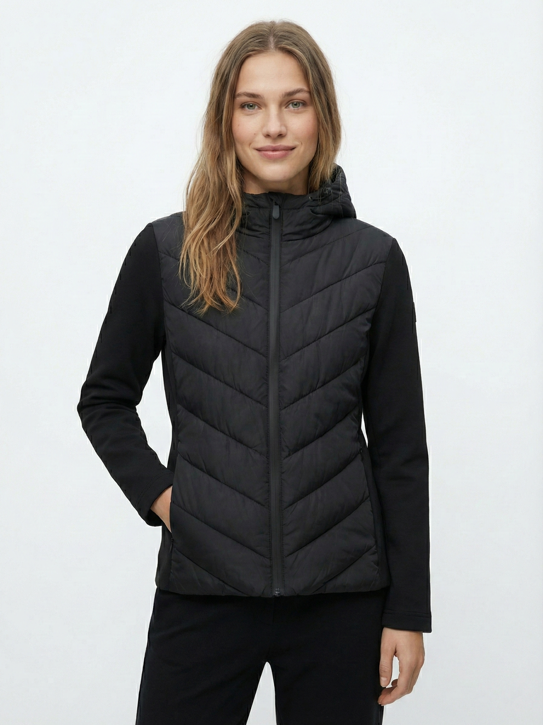 Emma | Doudoune imperméable à capuche Noir – Emma | Doudoune légère à capuche | FormaLuxe