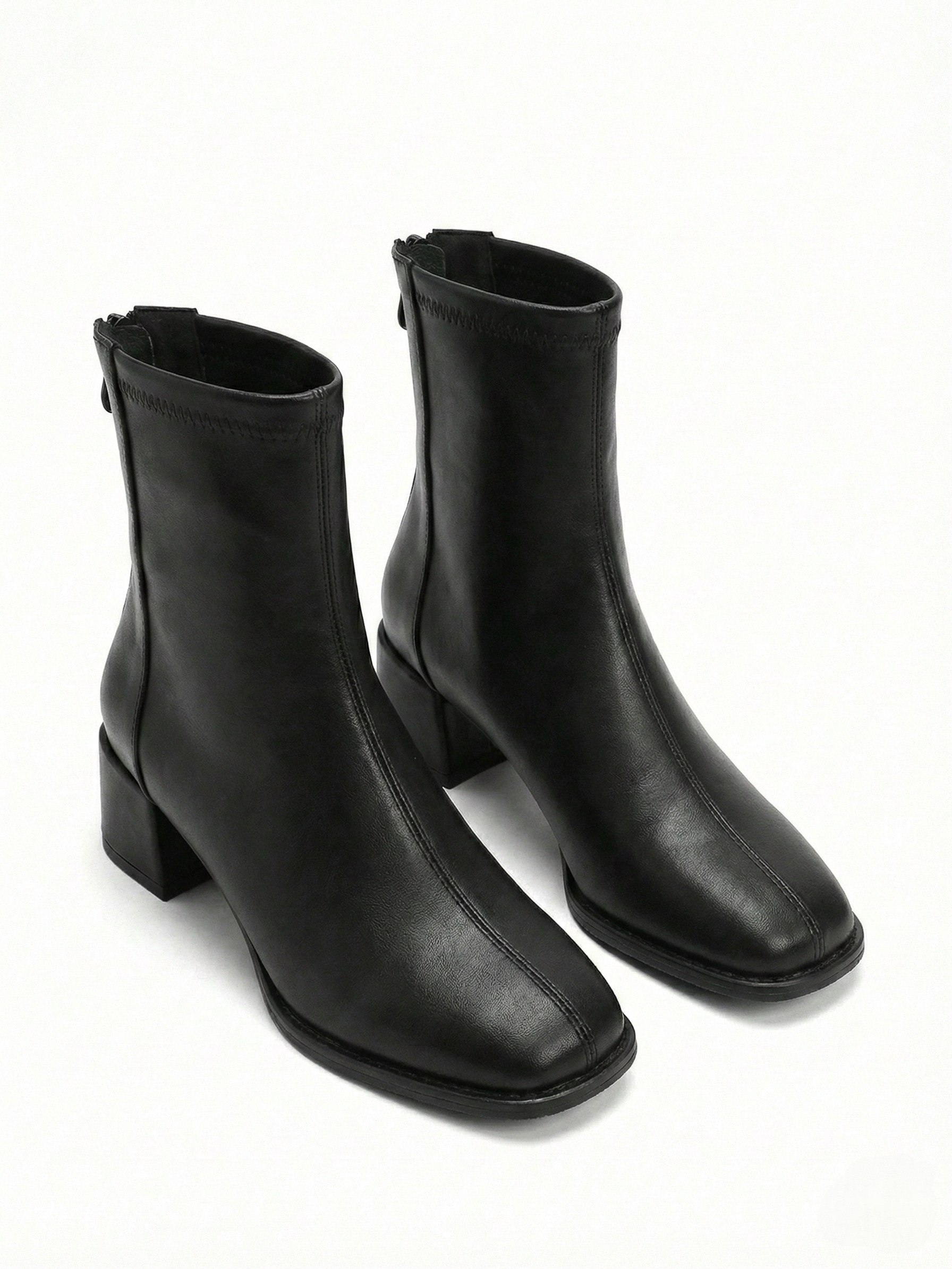 Chelsea | Bottines minimalistes à talon bloc Noir | FormaLuxe
