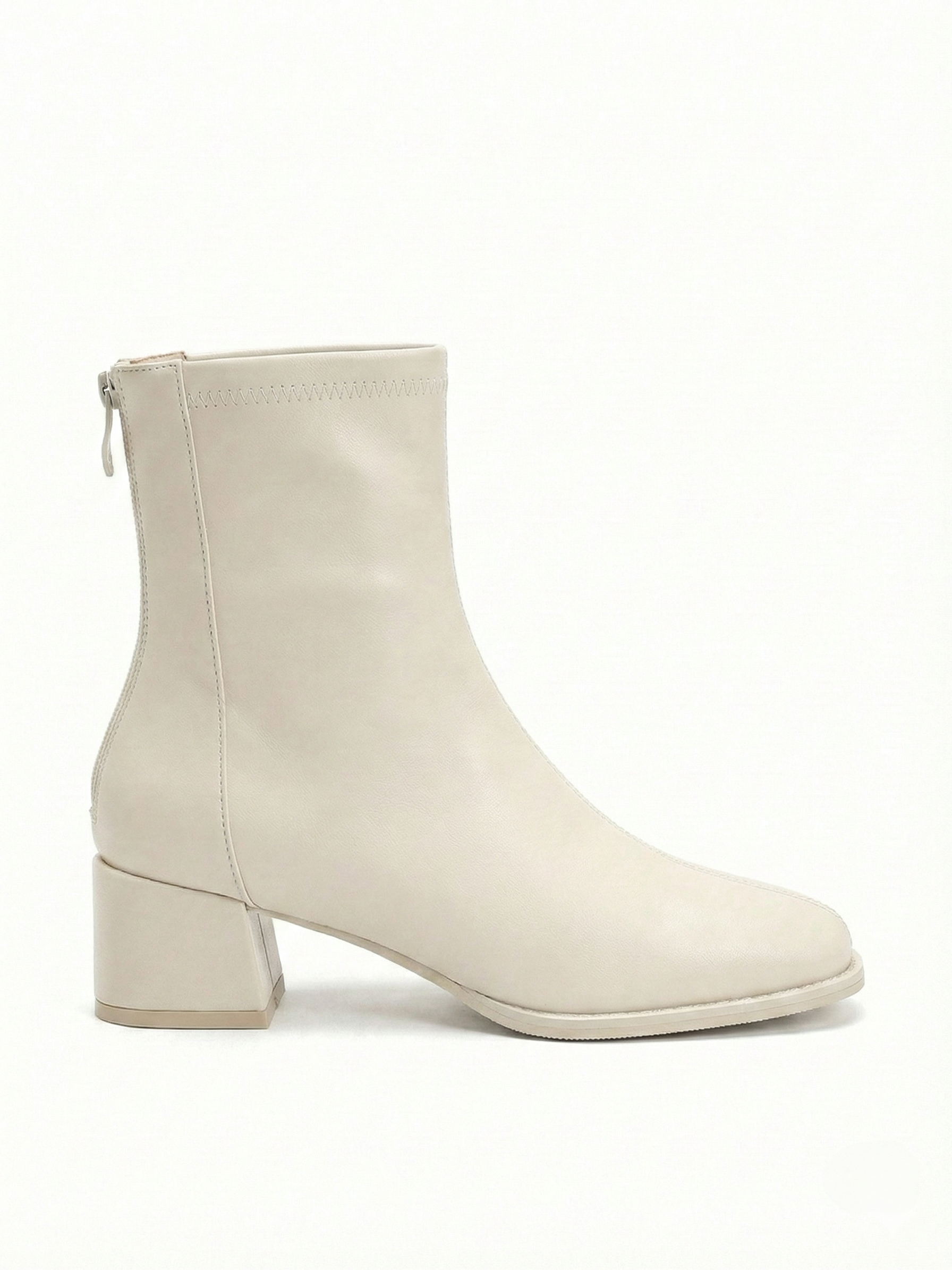Chelsea | Bottines minimalistes à talon bloc Noir | FormaLuxe