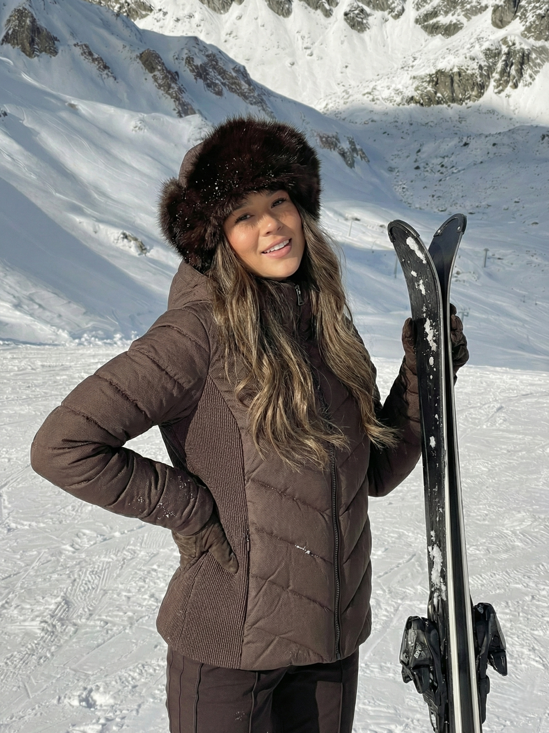 Emma | Doudoune imperméable à capuche Noir – Emma | Doudoune légère à capuche | FormaLuxe
