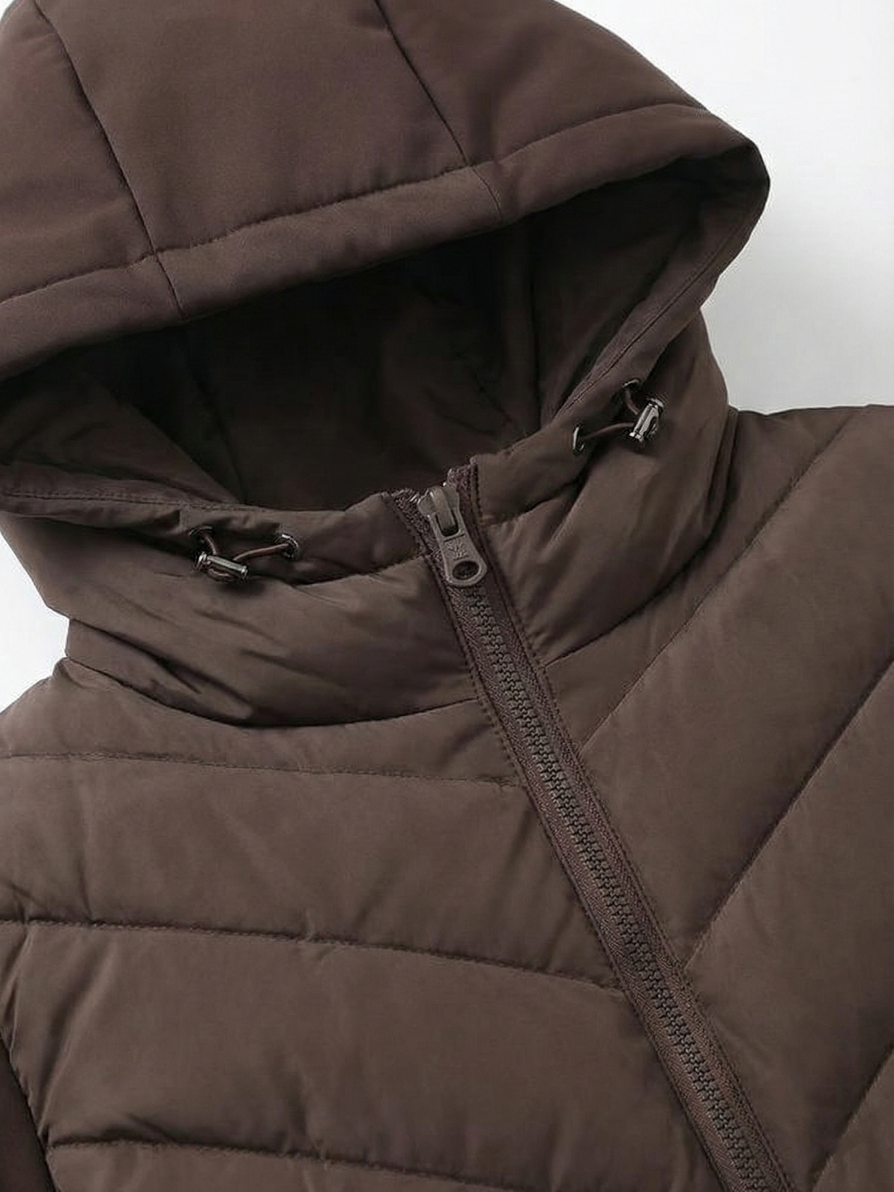 Emma | Doudoune imperméable à capuche Noir – Emma | Doudoune légère à capuche | FormaLuxe