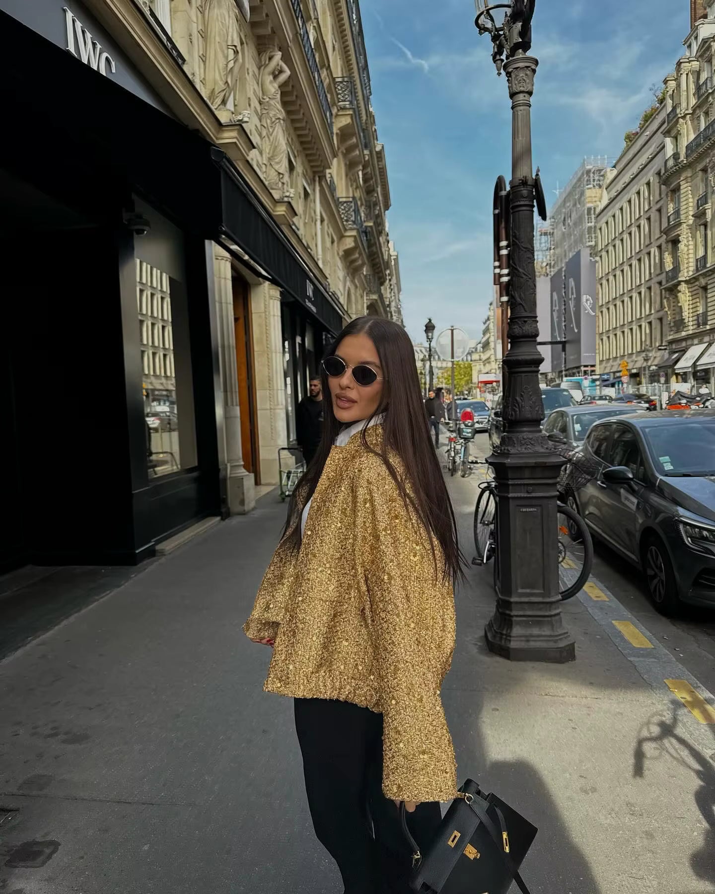 Victoria | Sequin Oversized Jacket Gold | FormaLuxe
