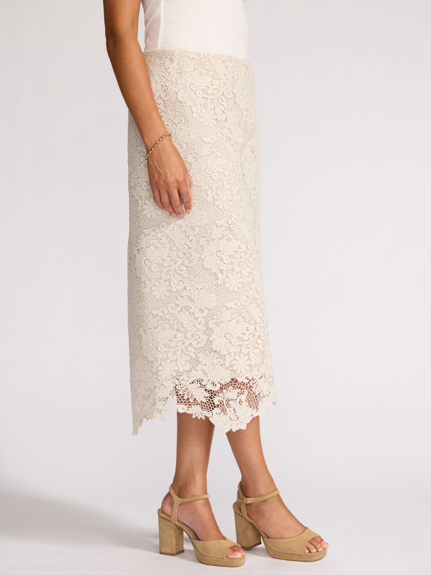 The Mara Lace Skirt – Bottoms | FormaLuxe