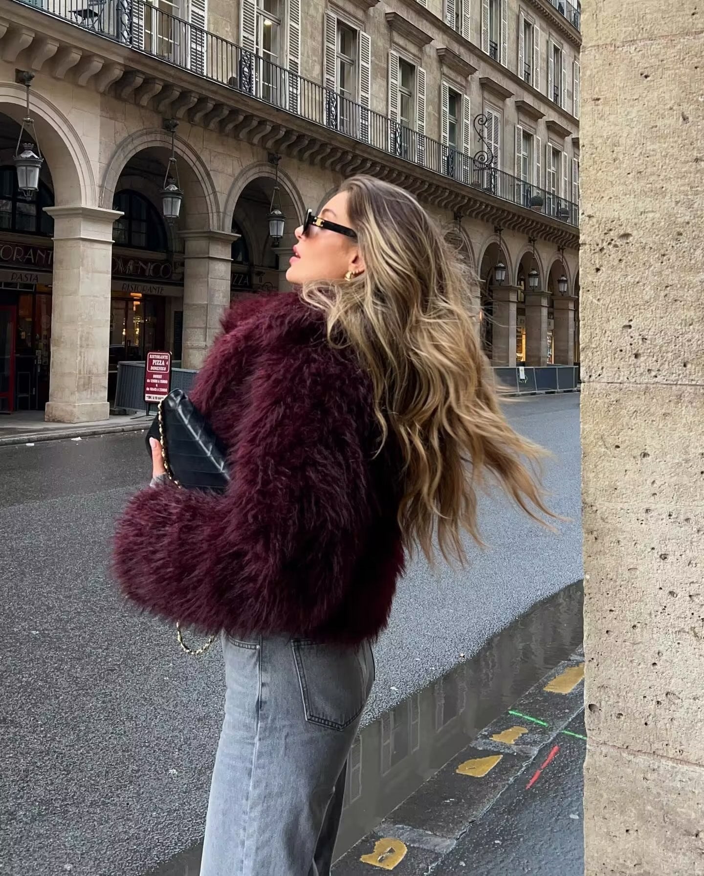 Noemi | Cropped Fluffy Jacket With Notch Lapel Brown | FormaLuxe