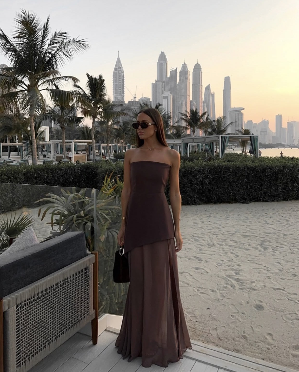 Valerie | Asymmetrisches Maxikleid White | FormaLuxe