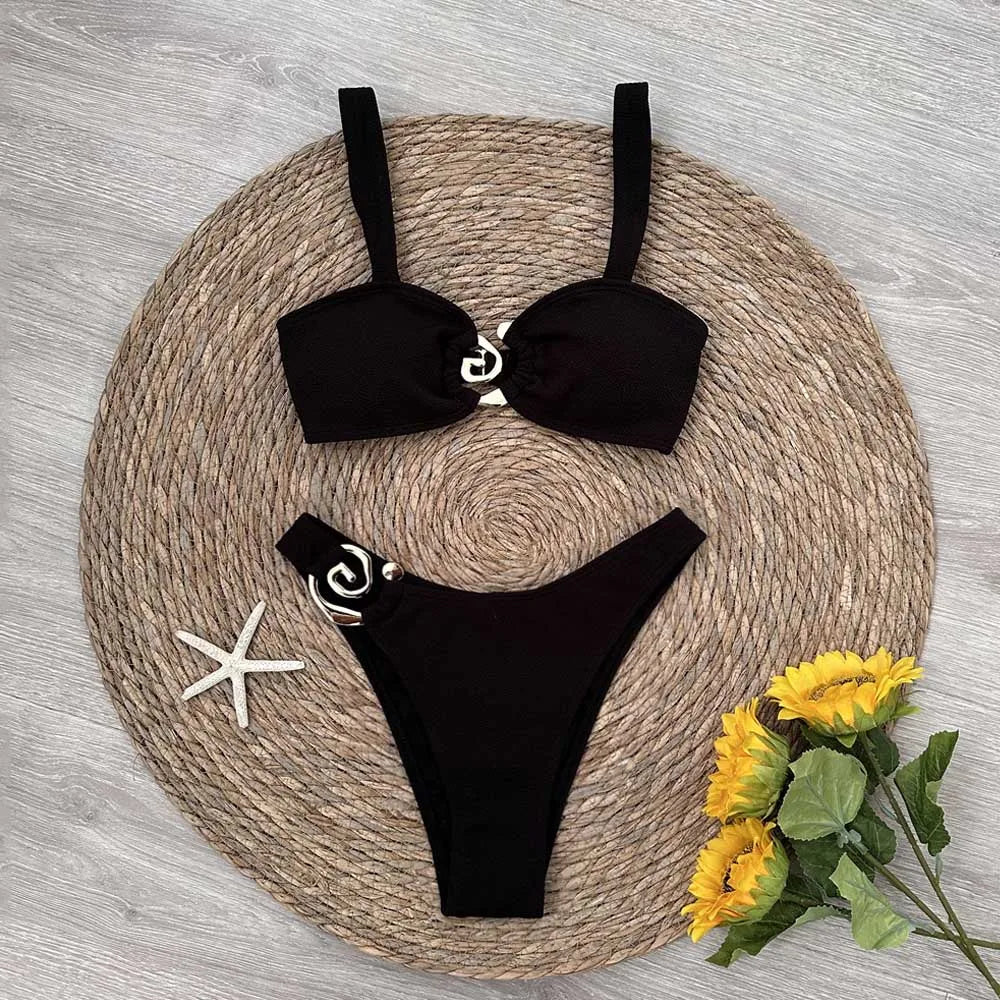 Yara Bikini