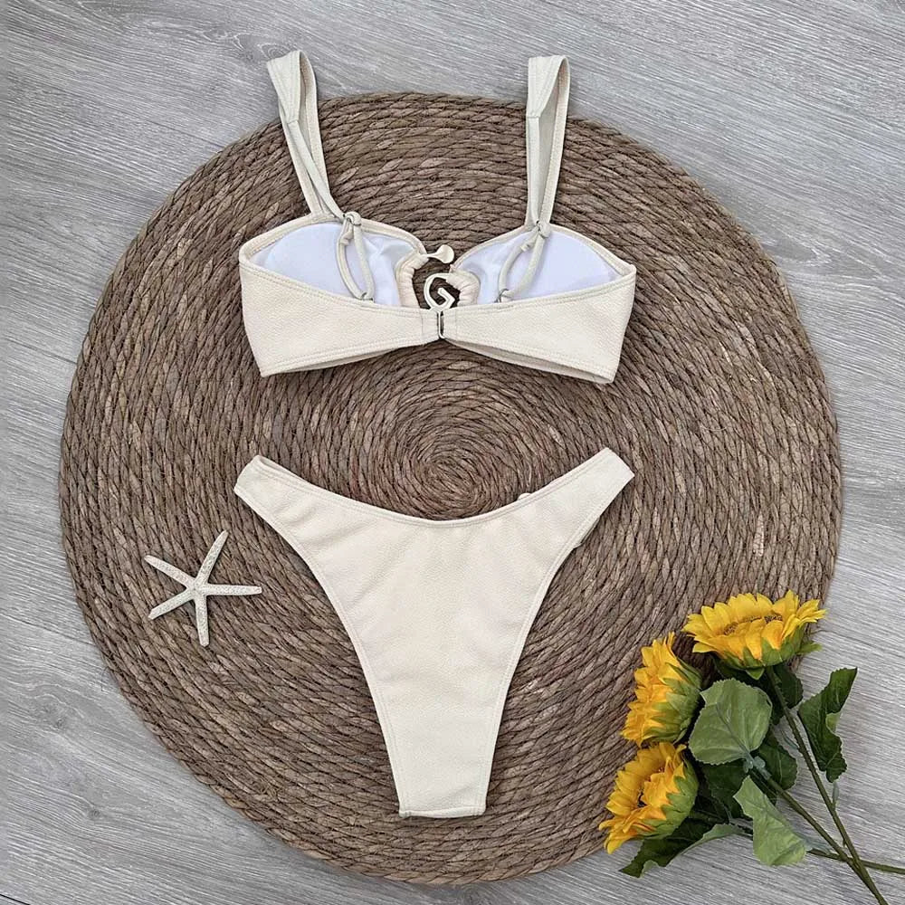 Yara Bikini