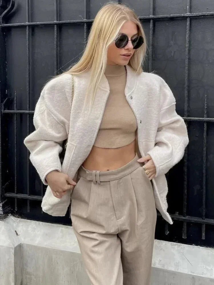 Stievie - Oversized Bomberjack met Streetstyle Flair – Cosy Fall Vibes | FormaLuxe