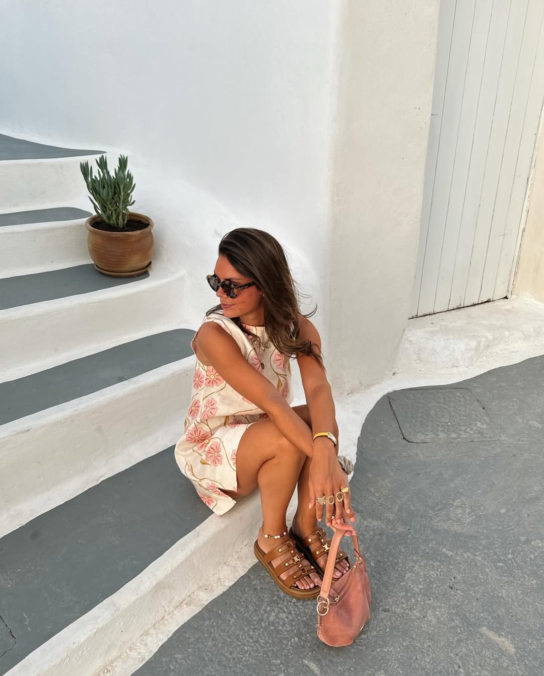 Nicole | Ärmelloses kurzes Kleid mit Printmuster Weiß | FormaLuxe