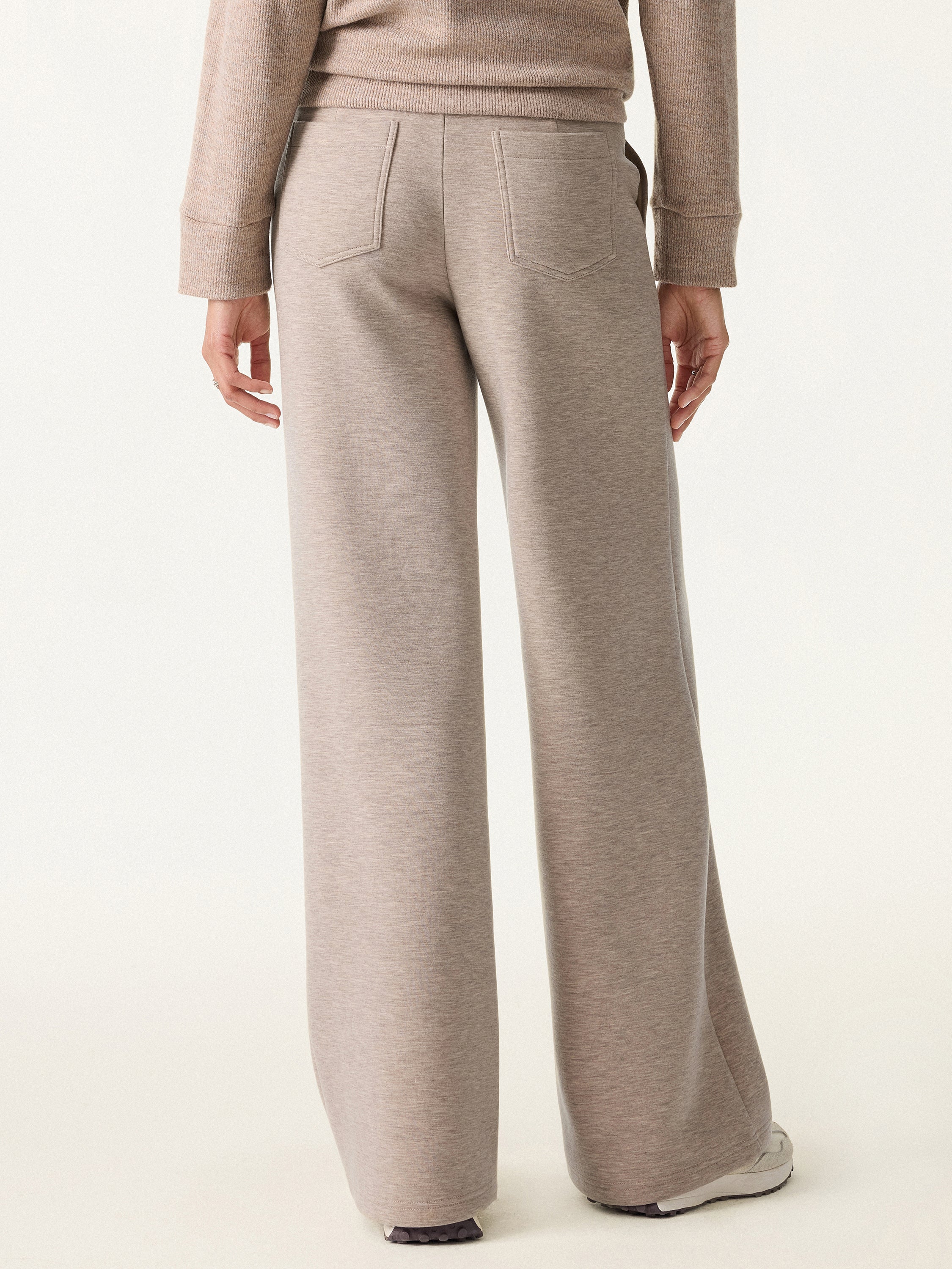 Double Waistband Straight Leg Pants with Pockets Heather Taupe – Women > Bottoms > Pants | FormaLuxe