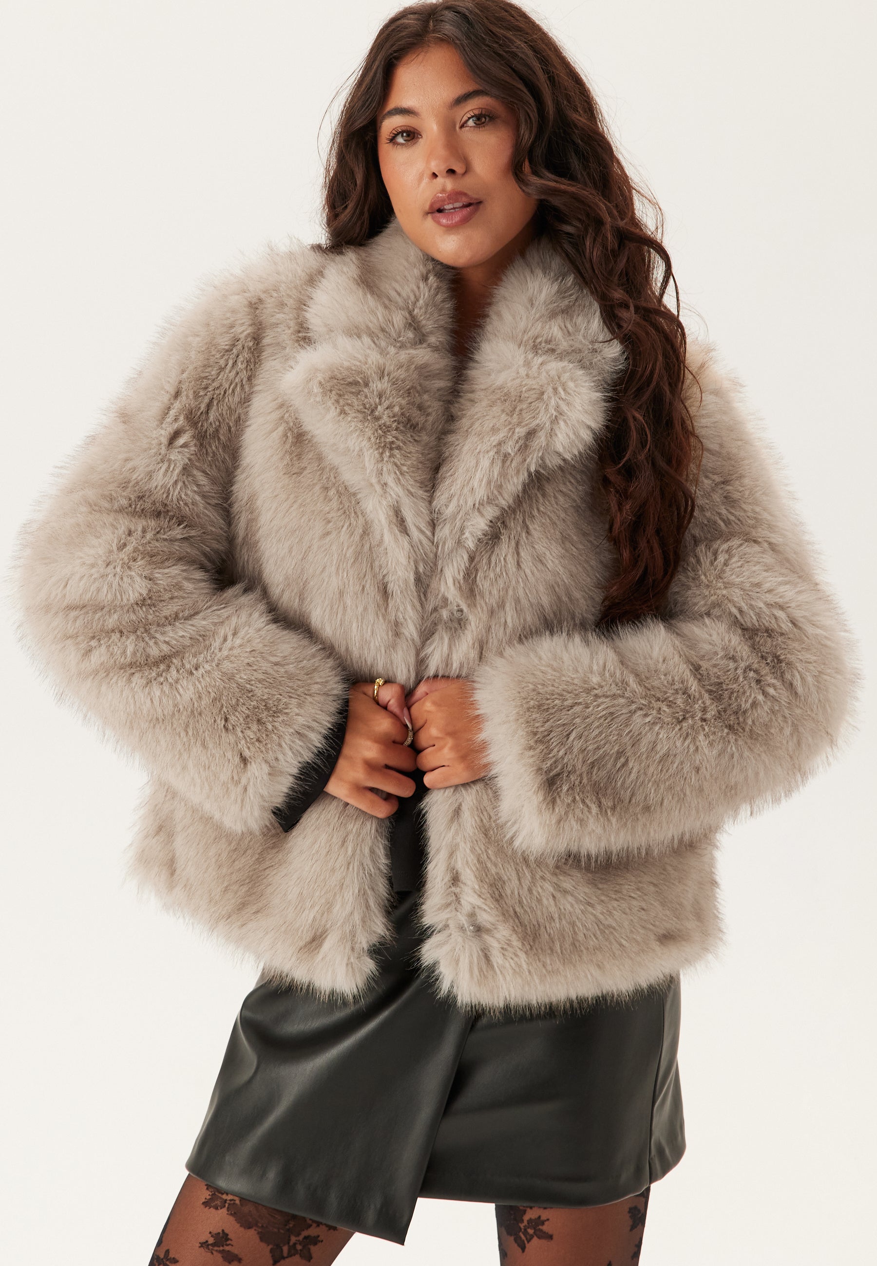 Kunstfelljacke – Clothes | FormaLuxe