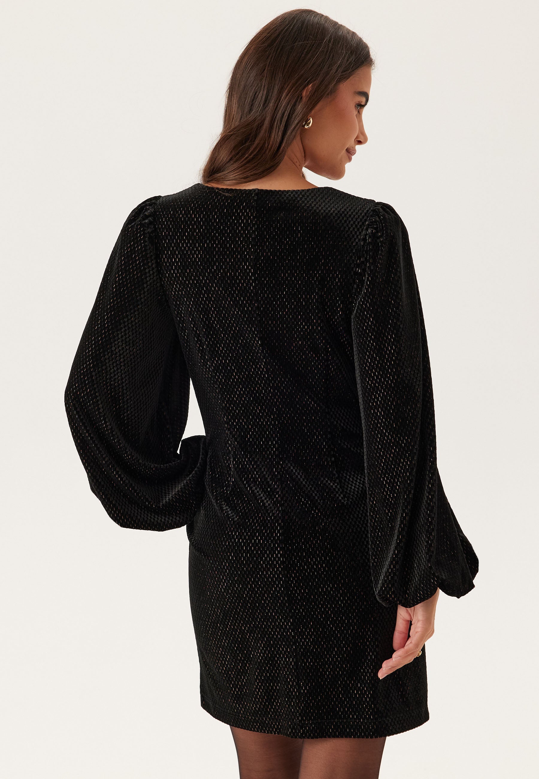 Verziertes Kleid mit Schleife – Clothes | FormaLuxe