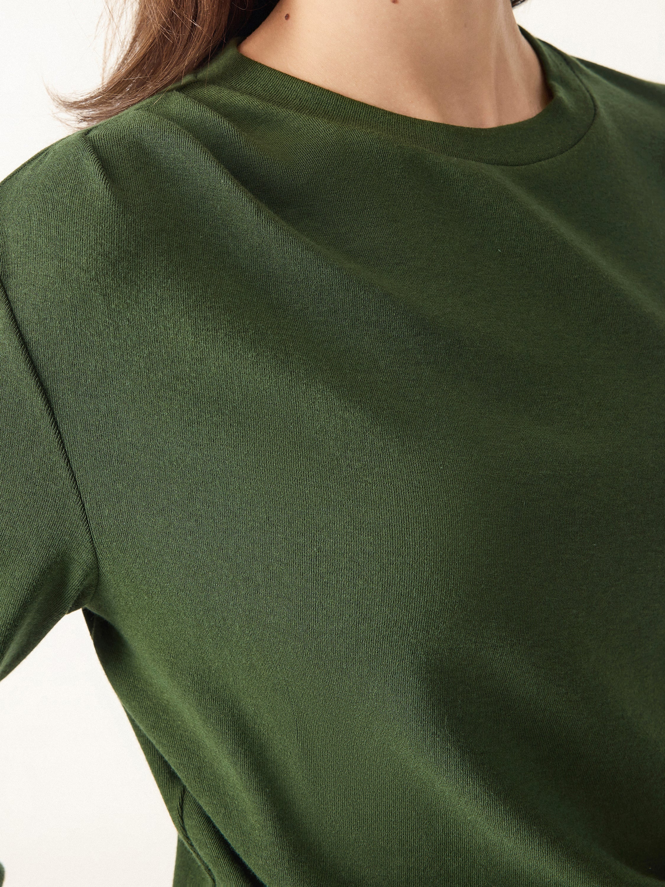 Light Warm Crewneck Tucked Top Moss Olive – Women > Tops > Shirts&Tops | FormaLuxe
