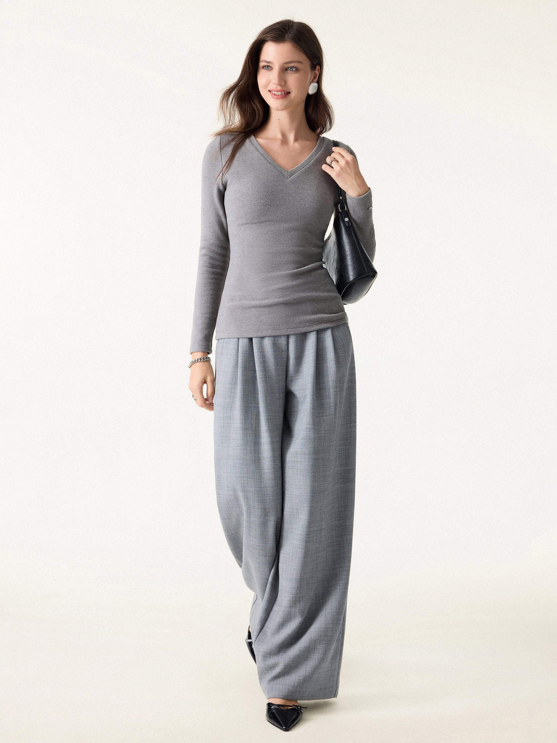 MaxWarm V-Neck Long Sleeve Brami Heather Grey – Women > Tops > Bra Tops | FormaLuxe