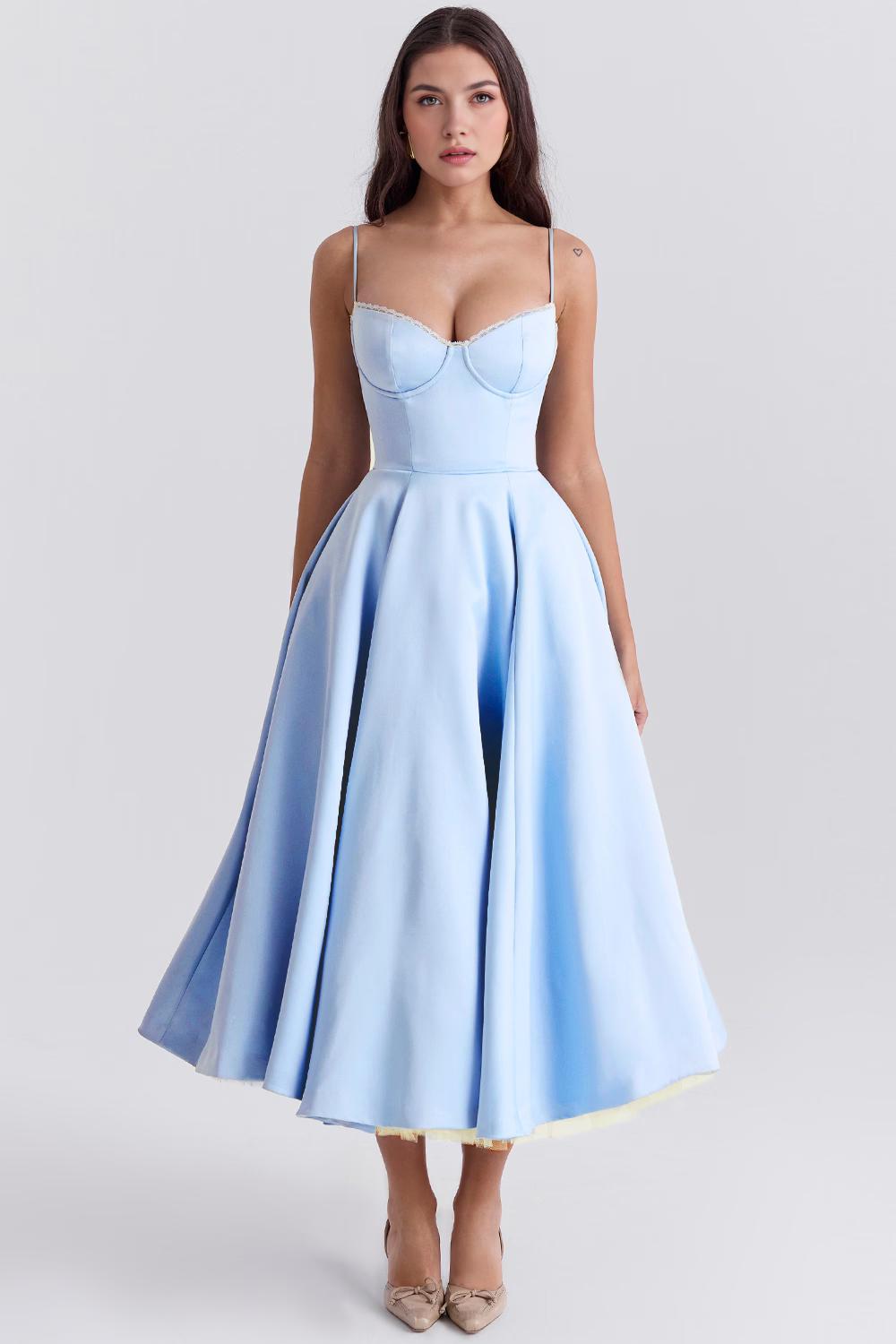 Cloe Midikleid – Babyblau