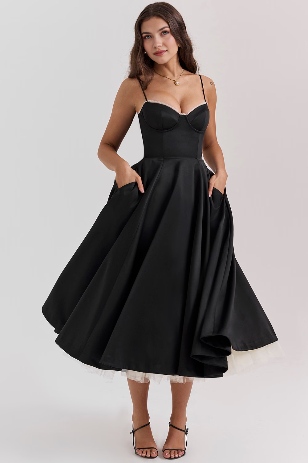 Cloe Midikleid – Schwarz