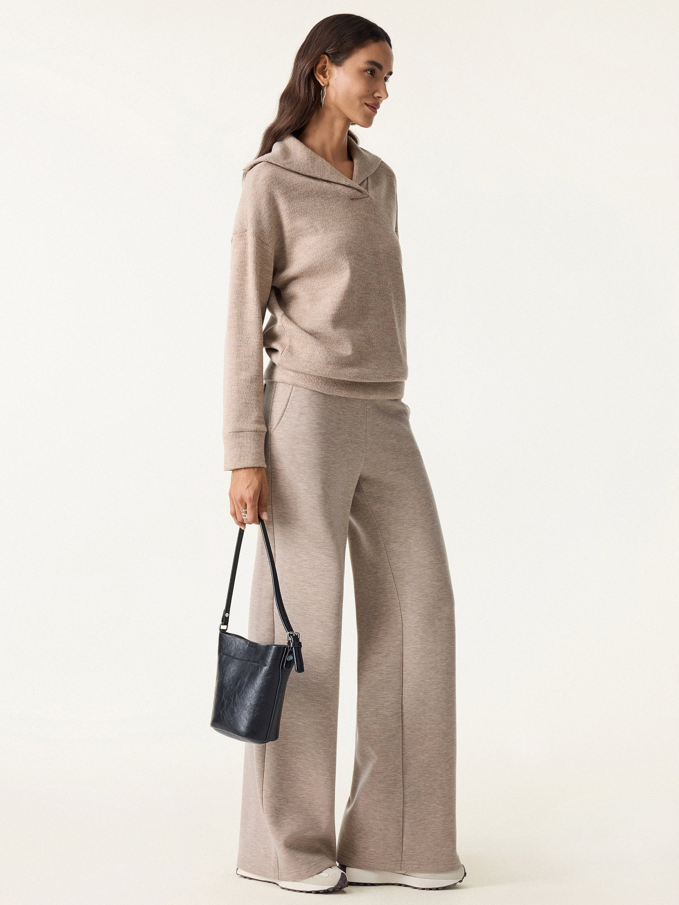 Double Waistband Straight Leg Pants with Pockets Heather Taupe – Women > Bottoms > Pants | FormaLuxe