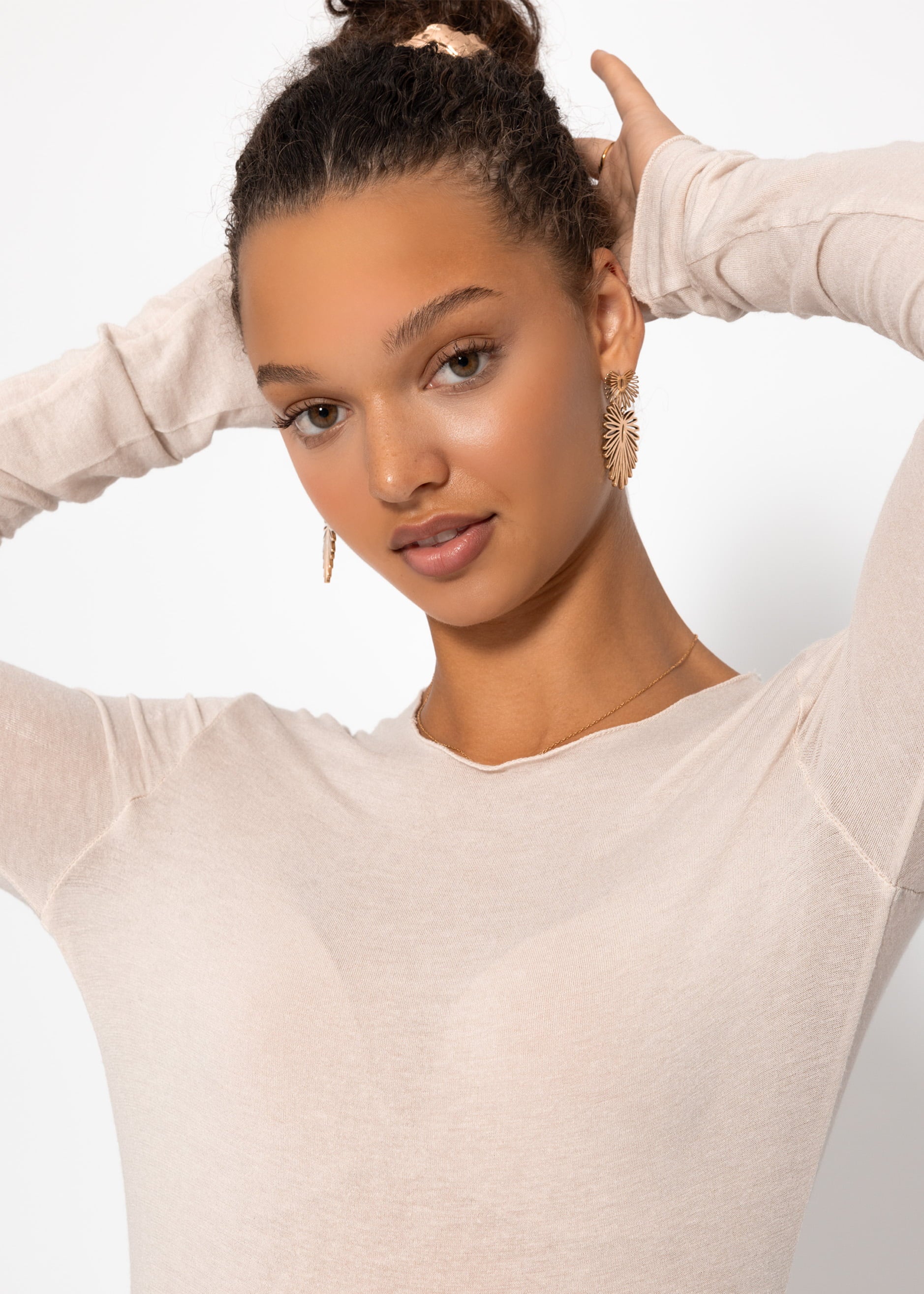 Leicht transparentes Langarmshirt mit Kaschmiranteil - beige – Bekleidung > Langarmshirts | FormaLuxe