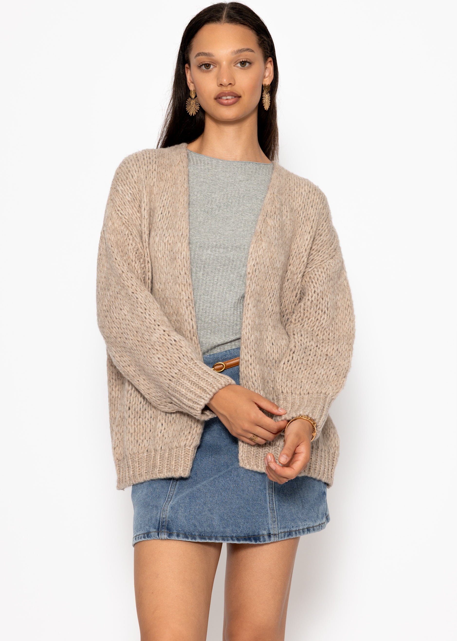 Oversize Cardigan - beige – Bekleidung > Cardigans | FormaLuxe