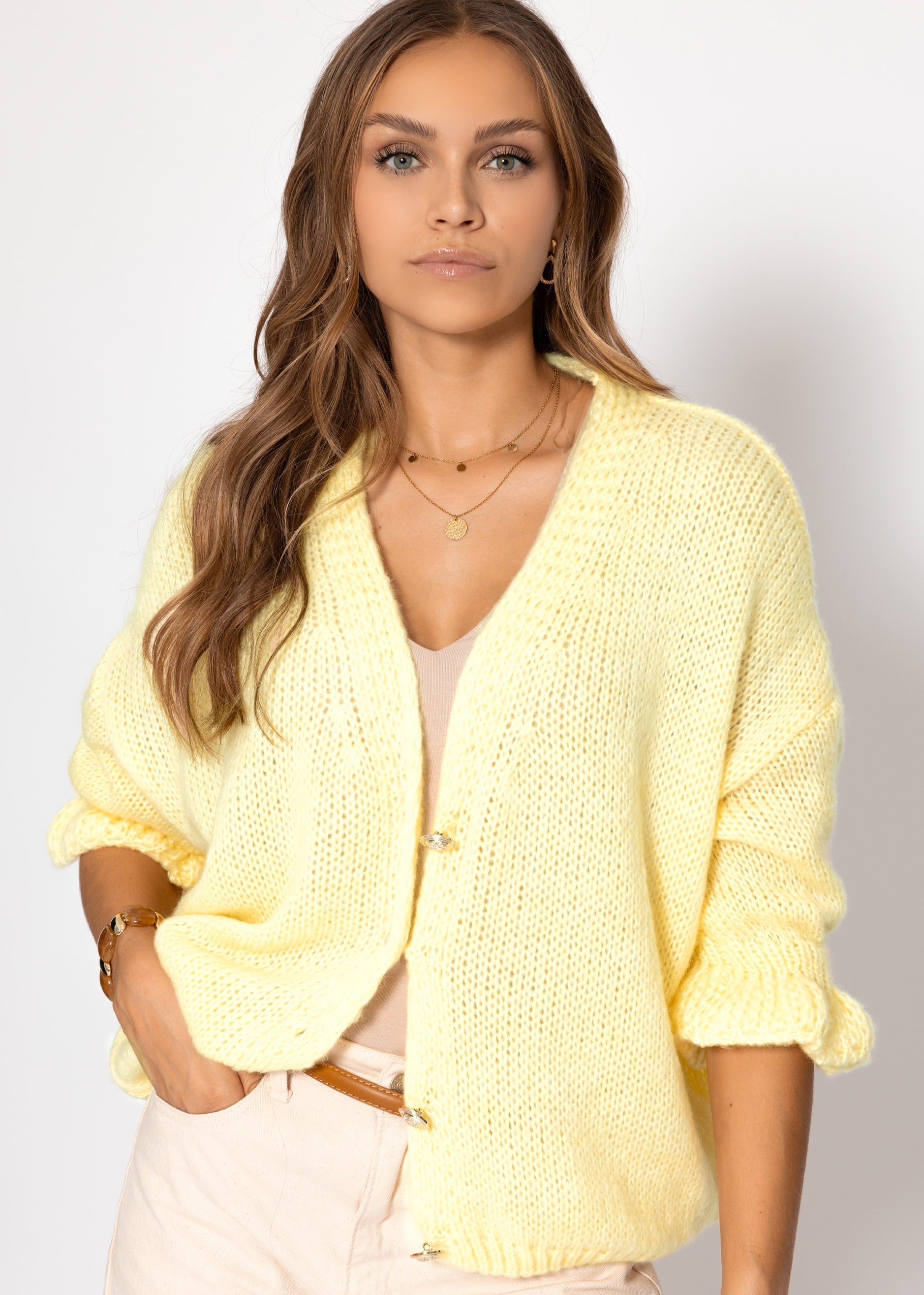 Cardigan mit 3/4-Ärmeln - buttergelb – Bekleidung > Cardigans | FormaLuxe