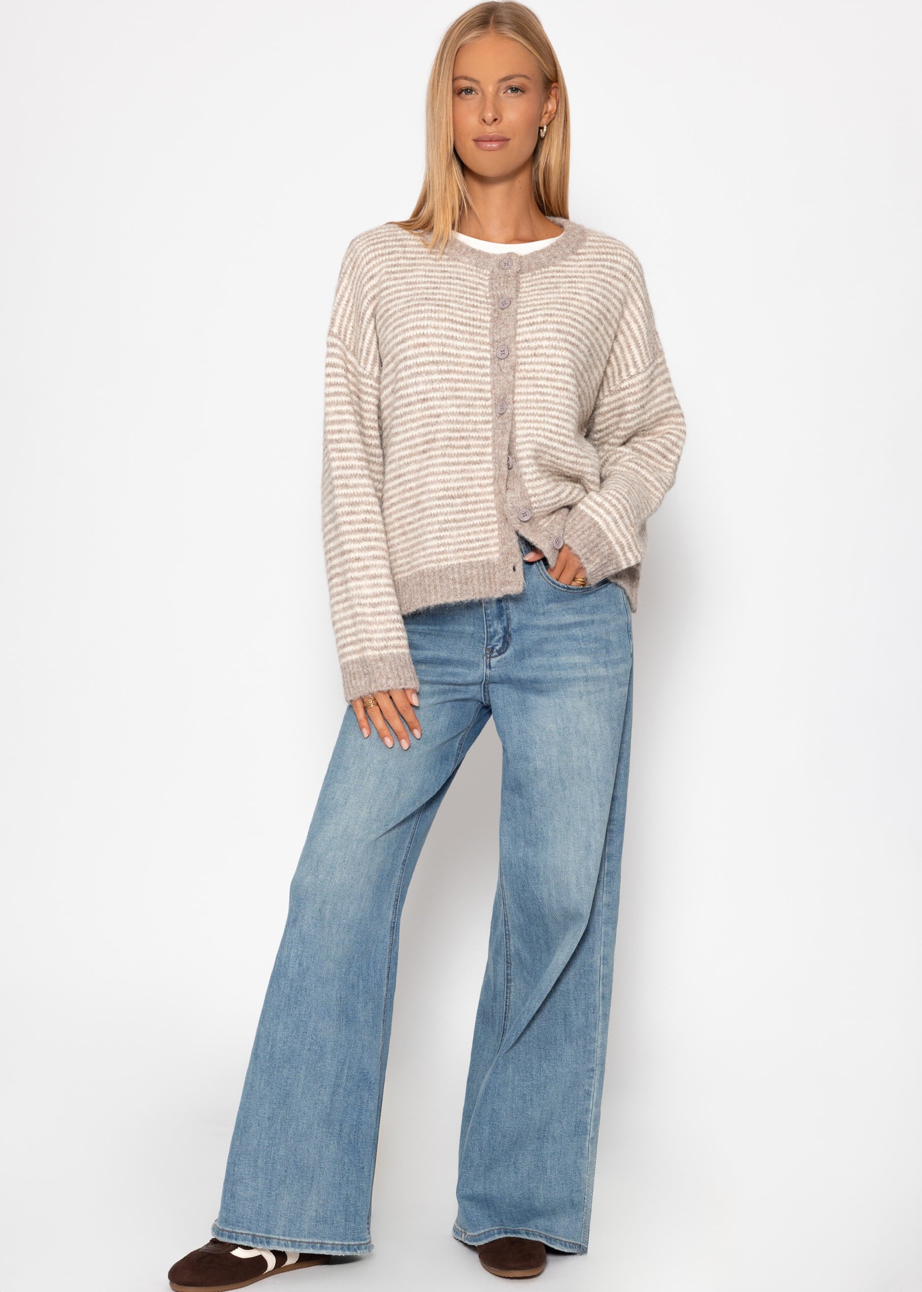 Gestreifter Cardigan - taupe – Bekleidung > Cardigans | FormaLuxe