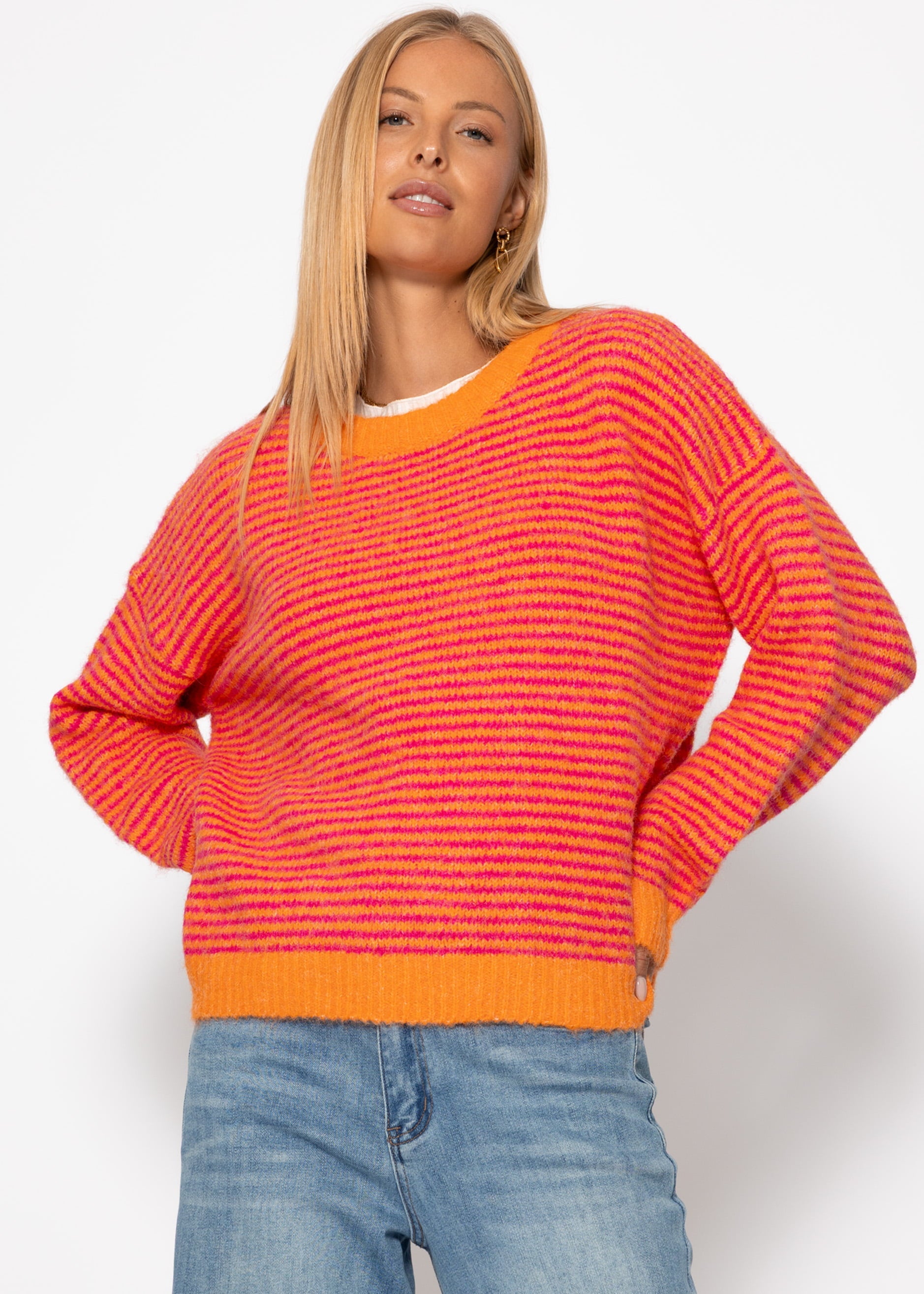 Gestreifter Pullover - orange – Bekleidung > Pullover | FormaLuxe