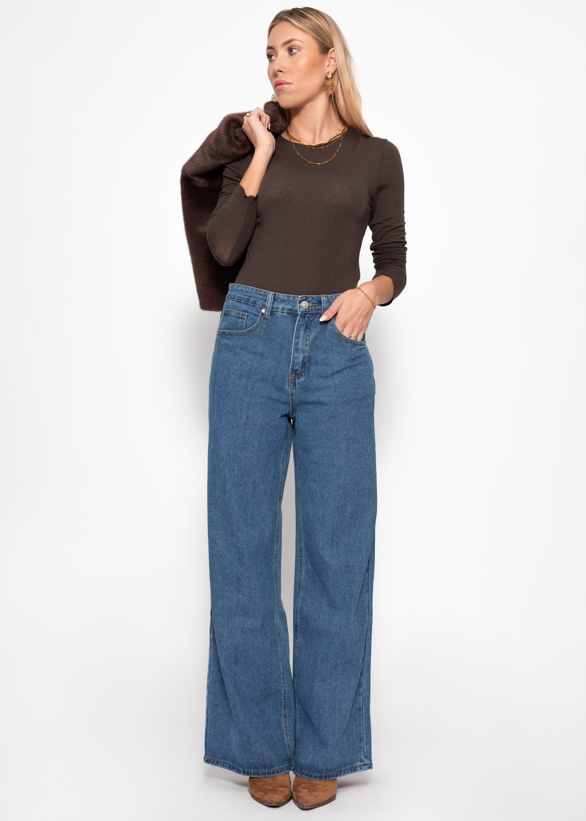 Highwaist Jeans mit diagonalem Reißverschluss - blau – Bekleidung > Jeans | FormaLuxe