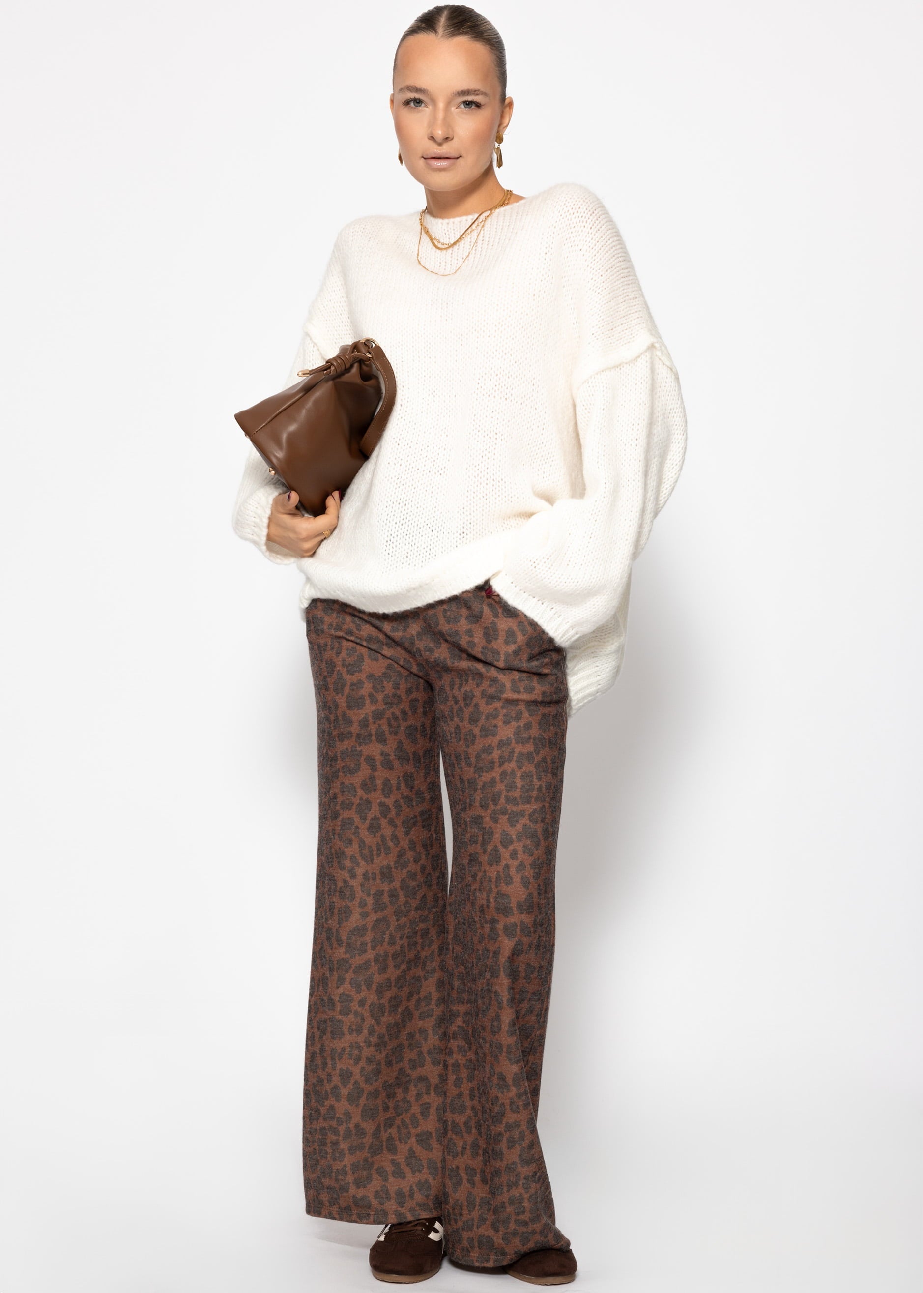 Oversize-Pullover mit Rundhalsausschnitt - weiß – Bekleidung > Pullover | FormaLuxe