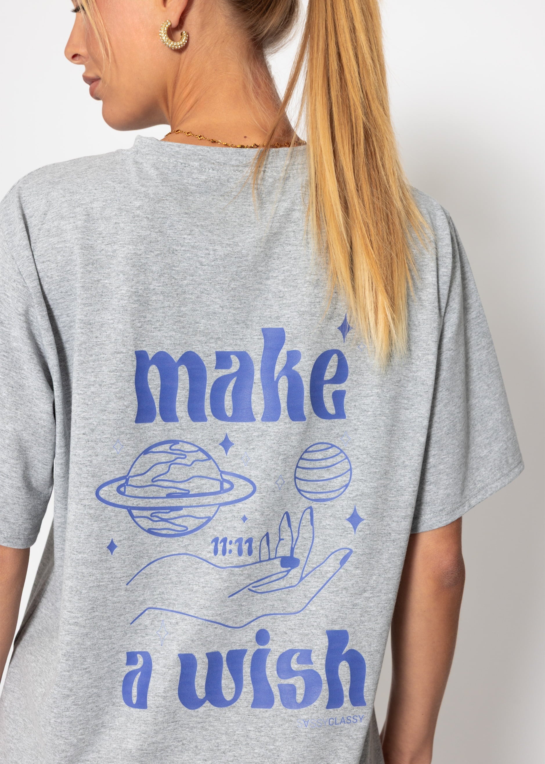 Oversize T-Shirt mit Print - grau – Bekleidung > T-Shirts | FormaLuxe