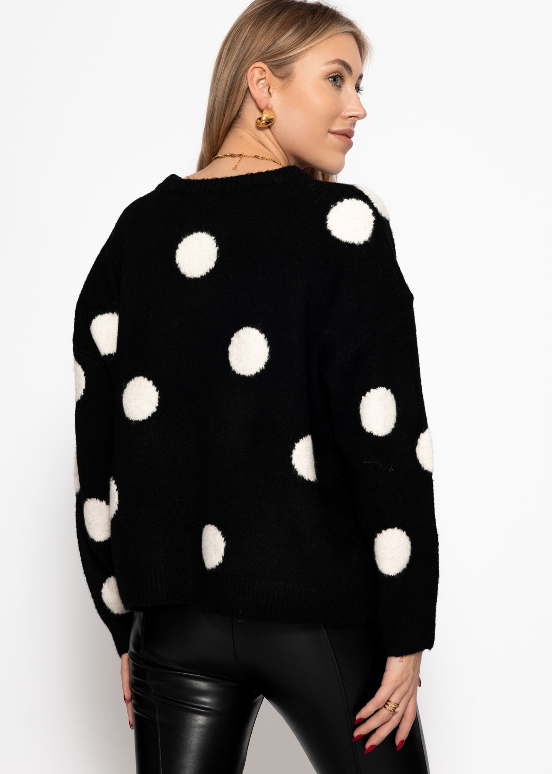 Pullover mit Dots - schwarz – Bekleidung > Pullover | FormaLuxe