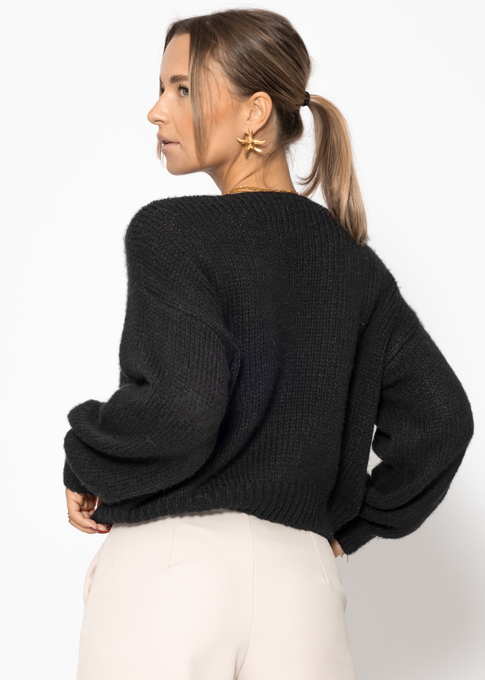 Pullover mit V-Ausschnitt - schwarz – Bekleidung > Pullover | FormaLuxe