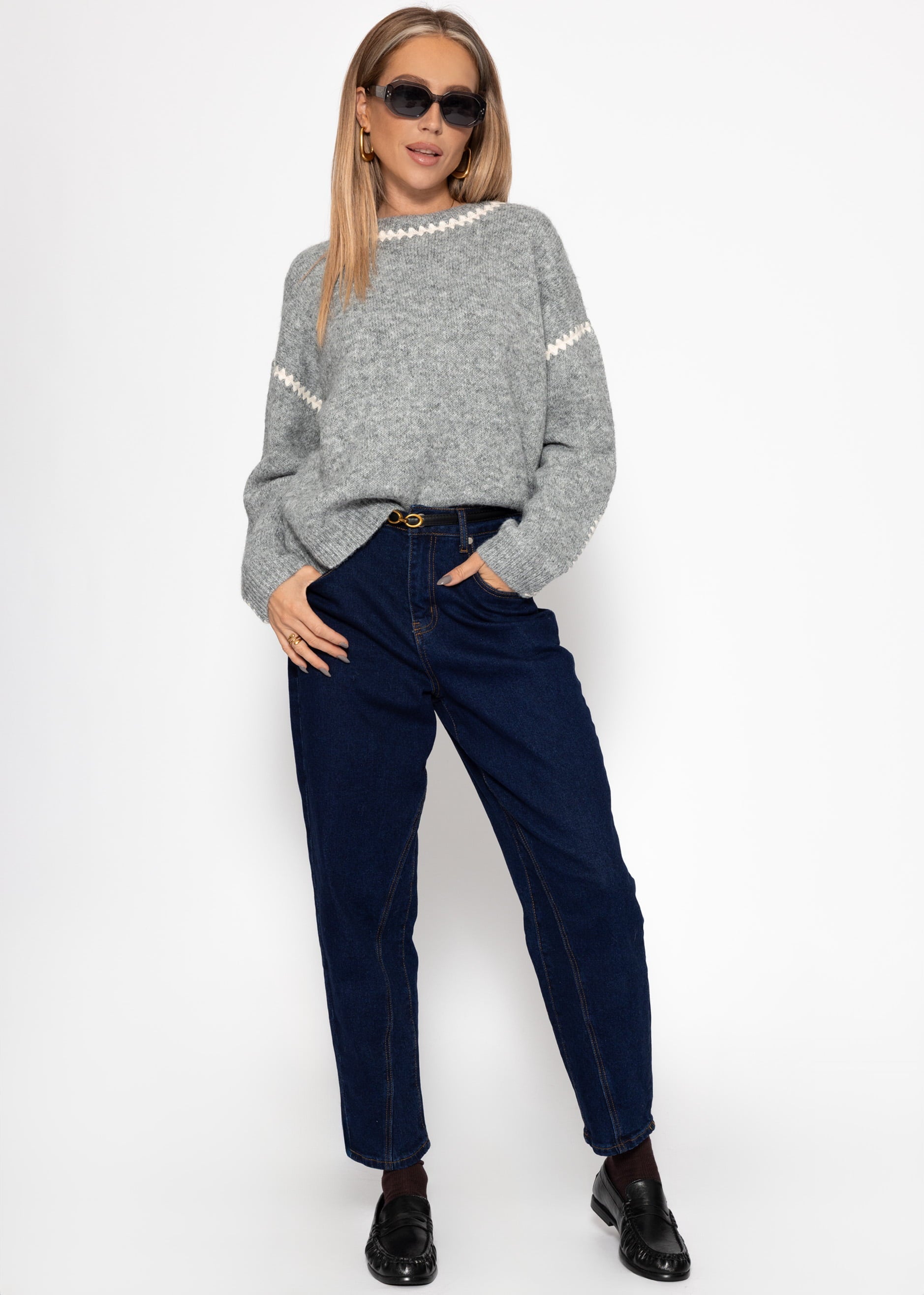 Pullover mit Ziernähten - grau – Bekleidung > Pullover | FormaLuxe