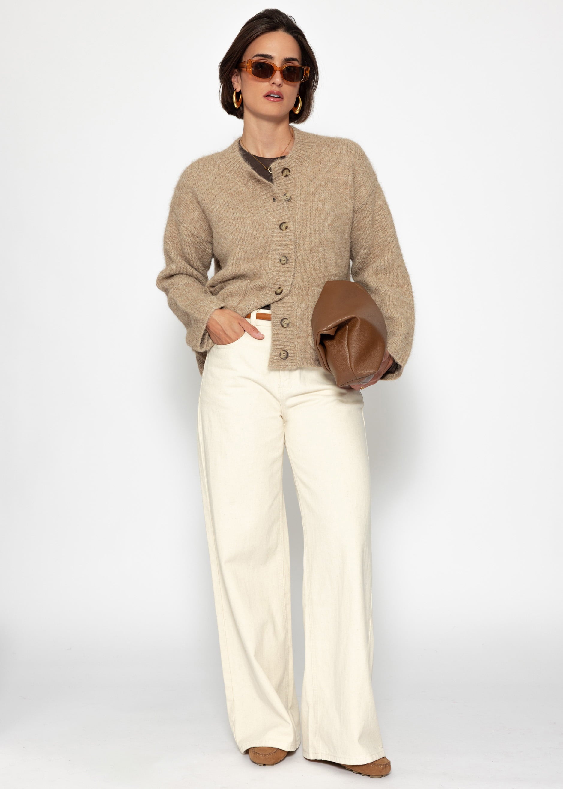 Teiljacke mit Taschen und großer Knopfleiste – beige – Clothing> Cardigans | FormaLuxe