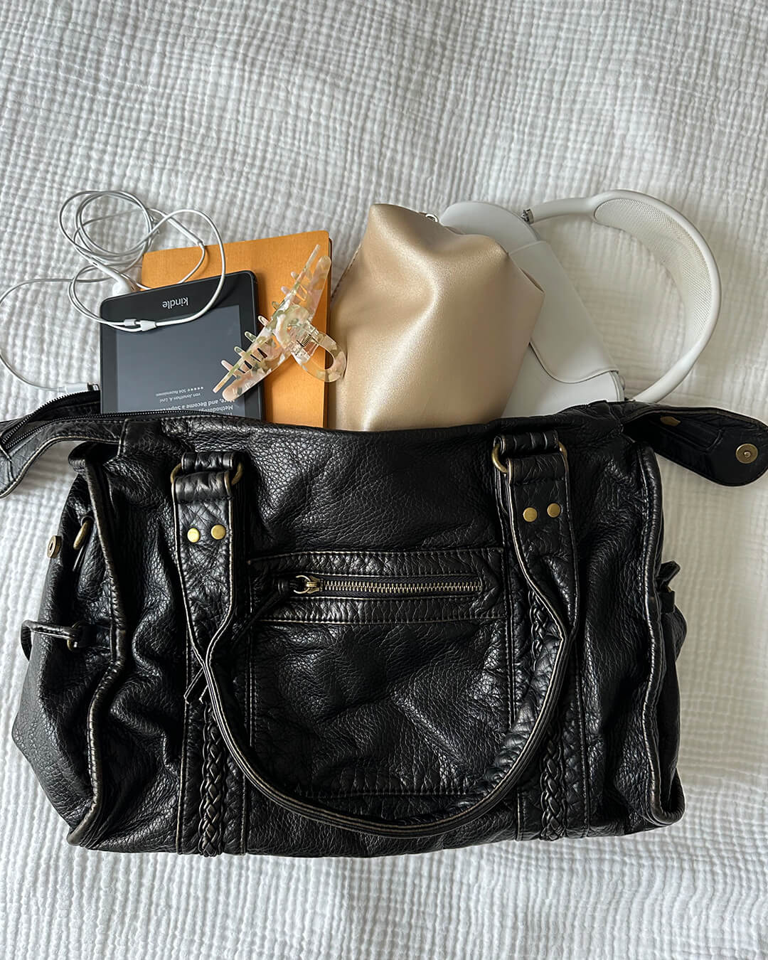 Arabell | Vintage Faux Leather Structured Tote Bag Black – Arabell | Vintage Leather Structured Tote Bag | FormaLuxe
